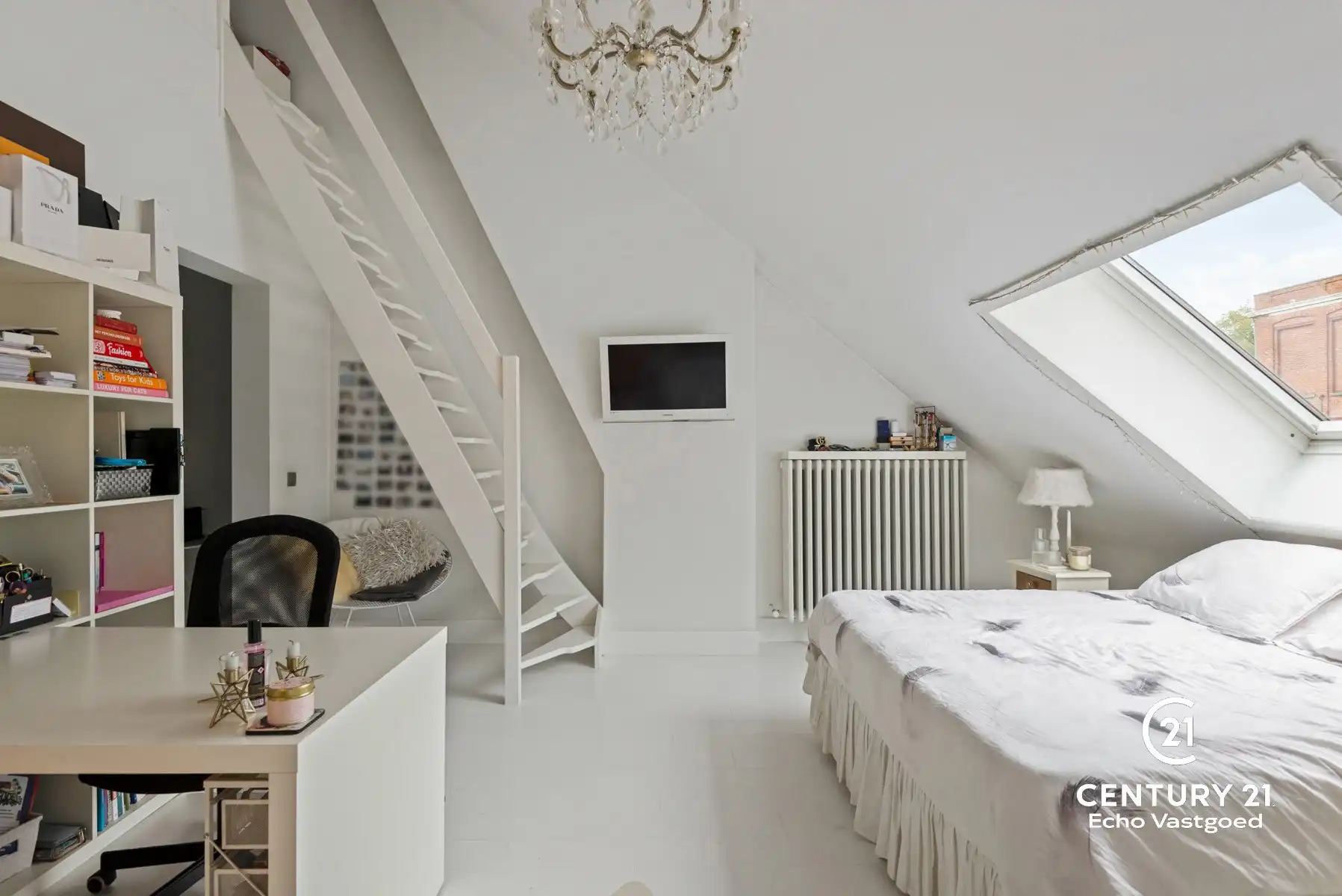 Groot handelspand met luxe duplexappartement en grote garage foto 25