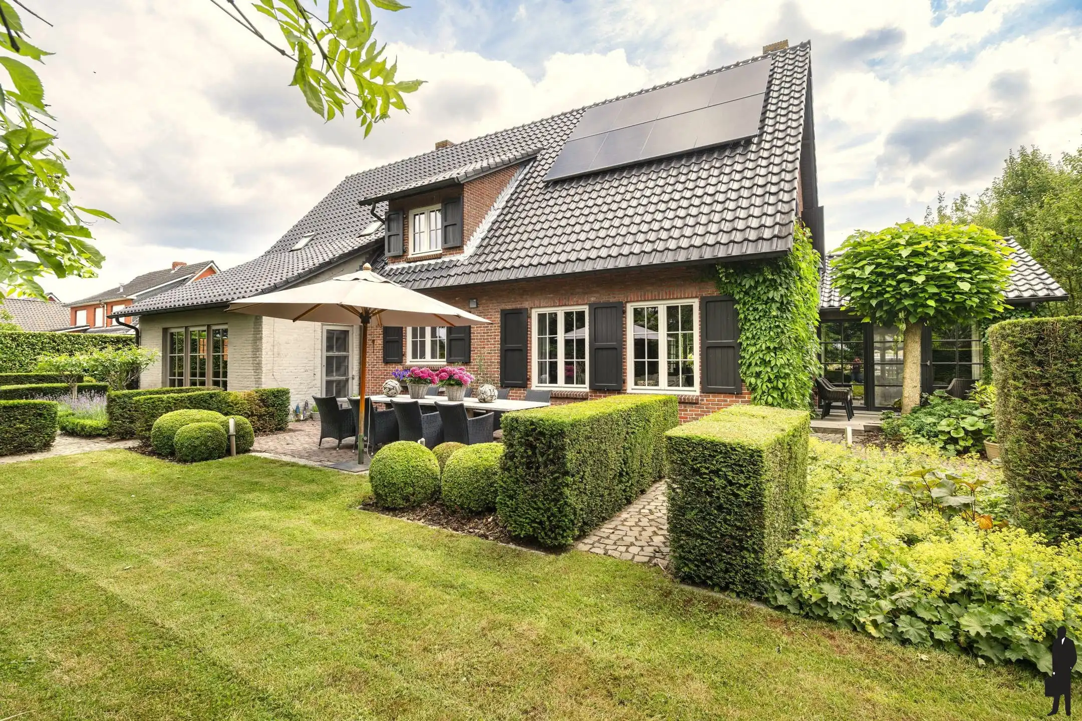 Rustig gelegen villa met 5 slaapkamers, sauna en bijgebouw foto 18