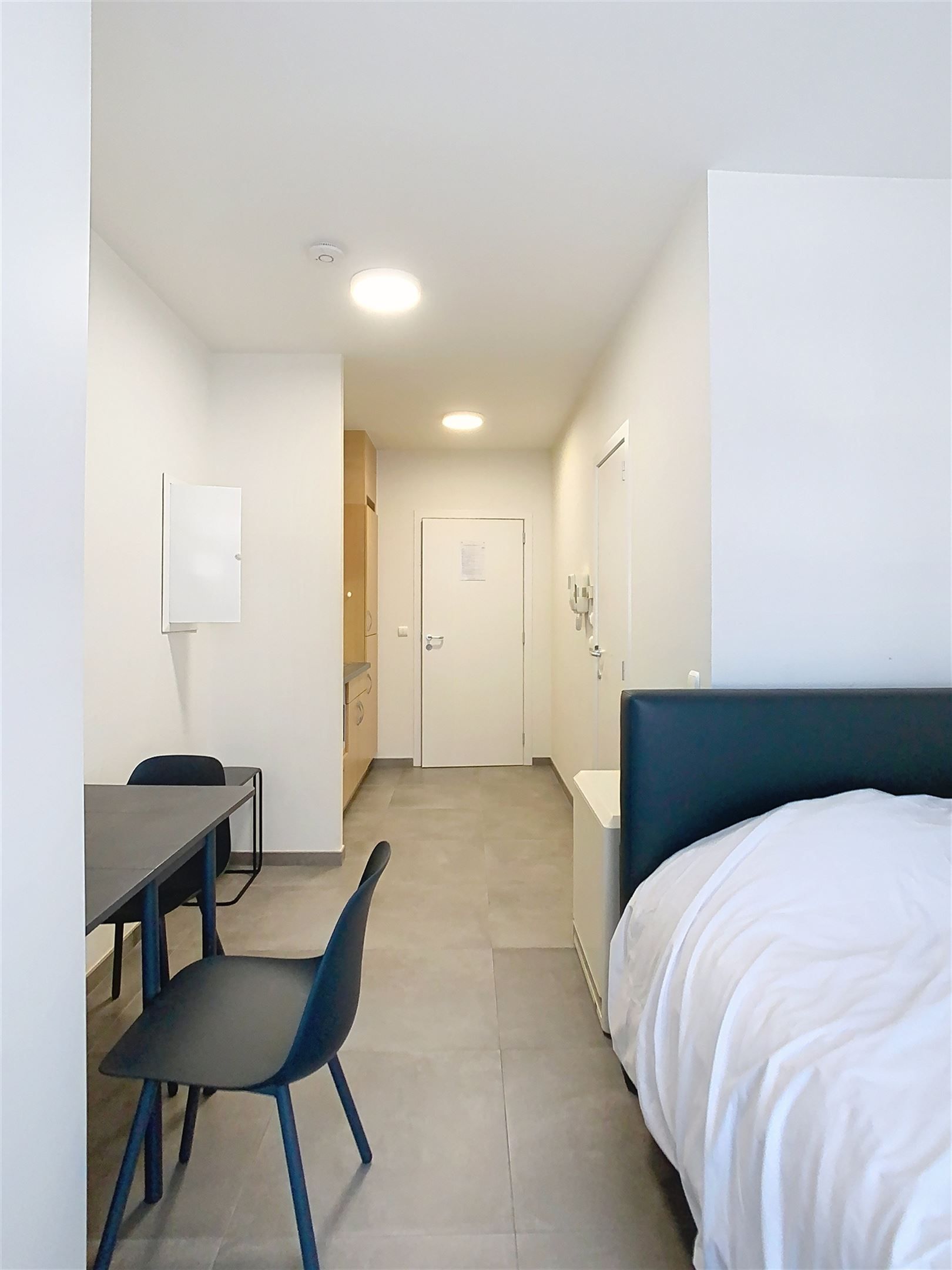 STUDIO TE KOOP IN EUROPESE WIJK foto 7