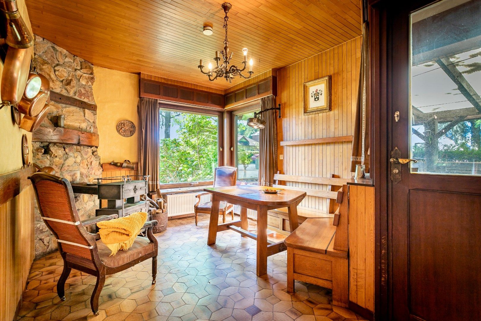 Ruime, charmante villa aan de rand van het Kluisbos foto 10
