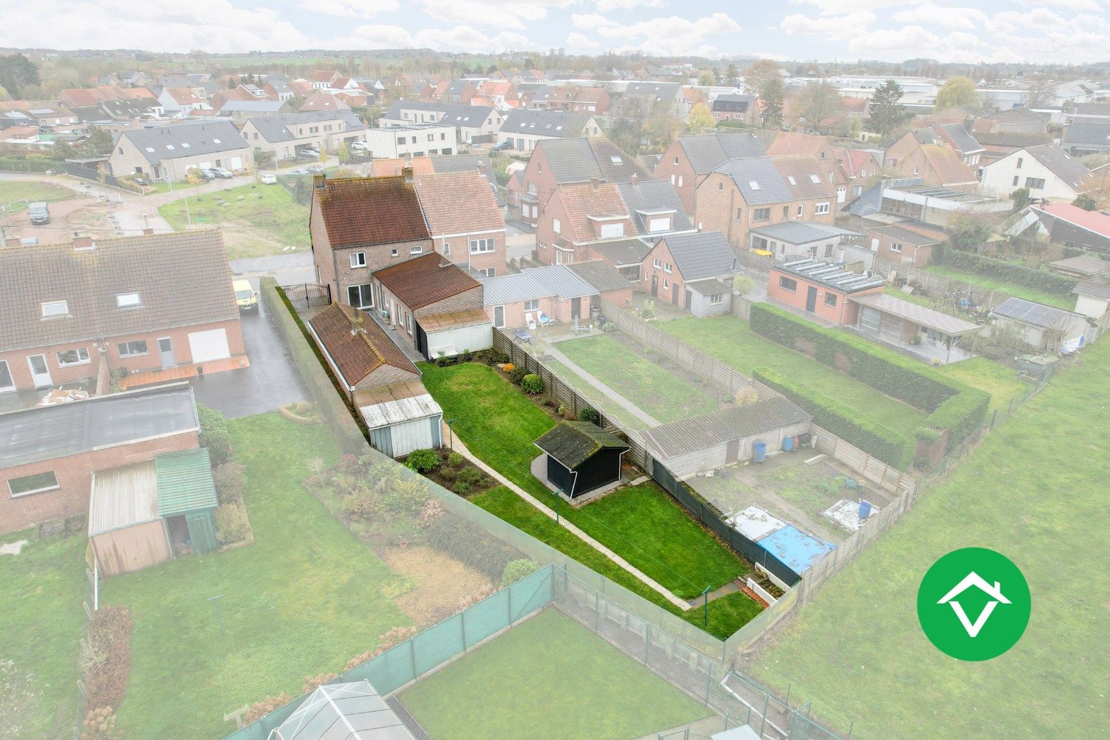 Instapklare woning met 4 slaapkamers en garage te Ichtegem  foto 26