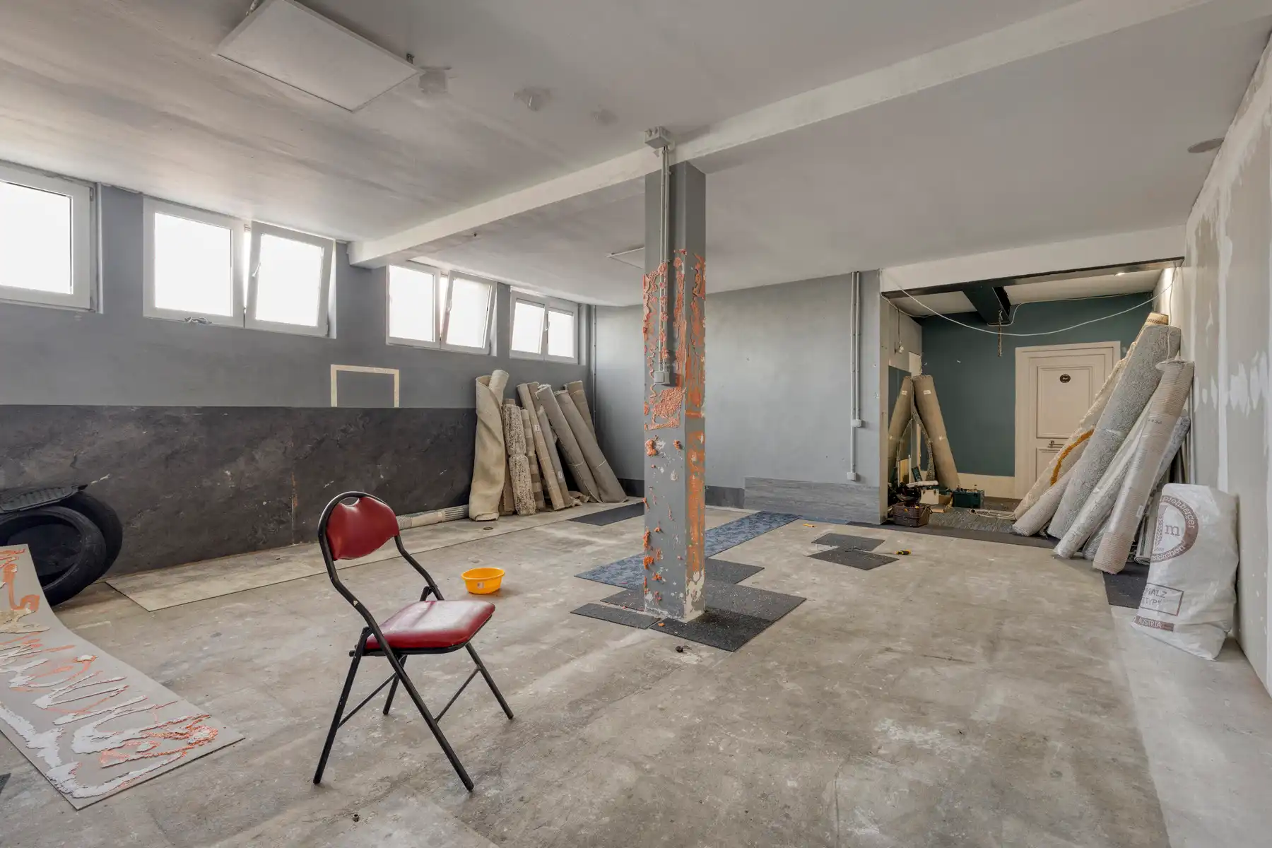 Ruime bel-etage met 4 slaapkamers en handelsruimte foto 23