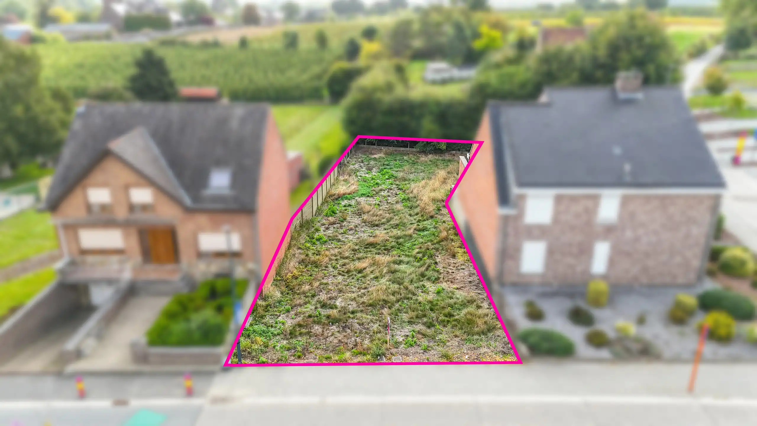 BWG halfopen bebouwing in de dorpkern van Engemanshoven! foto 4