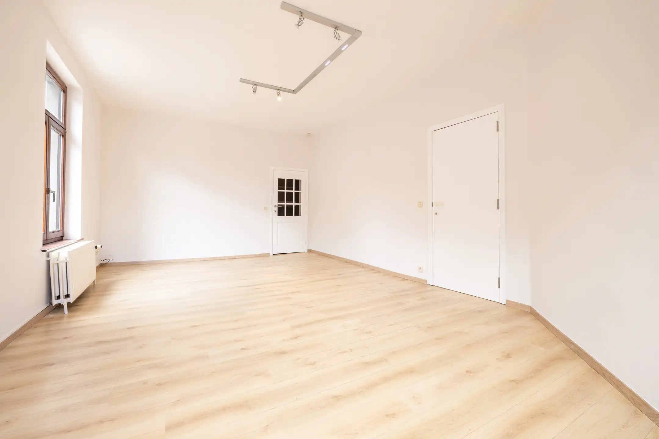  Lichte 2-kamerwoning in het centrum van Watermaal-Bosvoorde foto 3