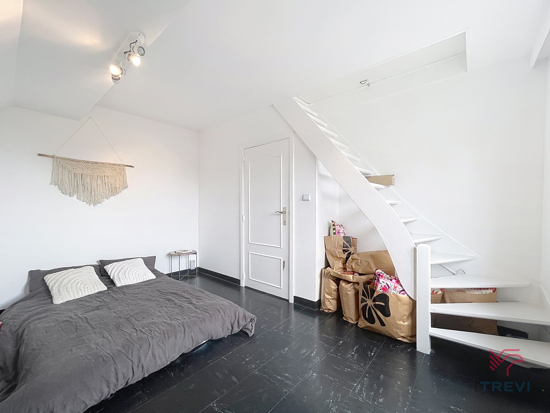 Charmant vrijstaand huis met tuin foto 21