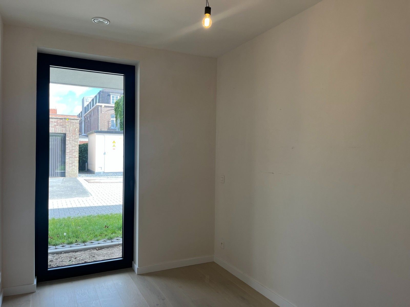Nieuwbouwappartement te huur in hartje Waregem! foto 16