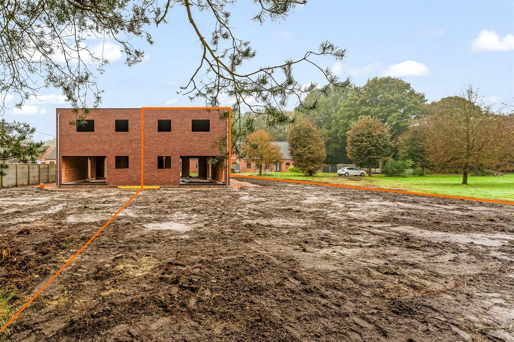 VOLLEDIG AFGEWERKTE NIEUWBOUWWONING IN DOODLOPENDE STRAAT foto 11