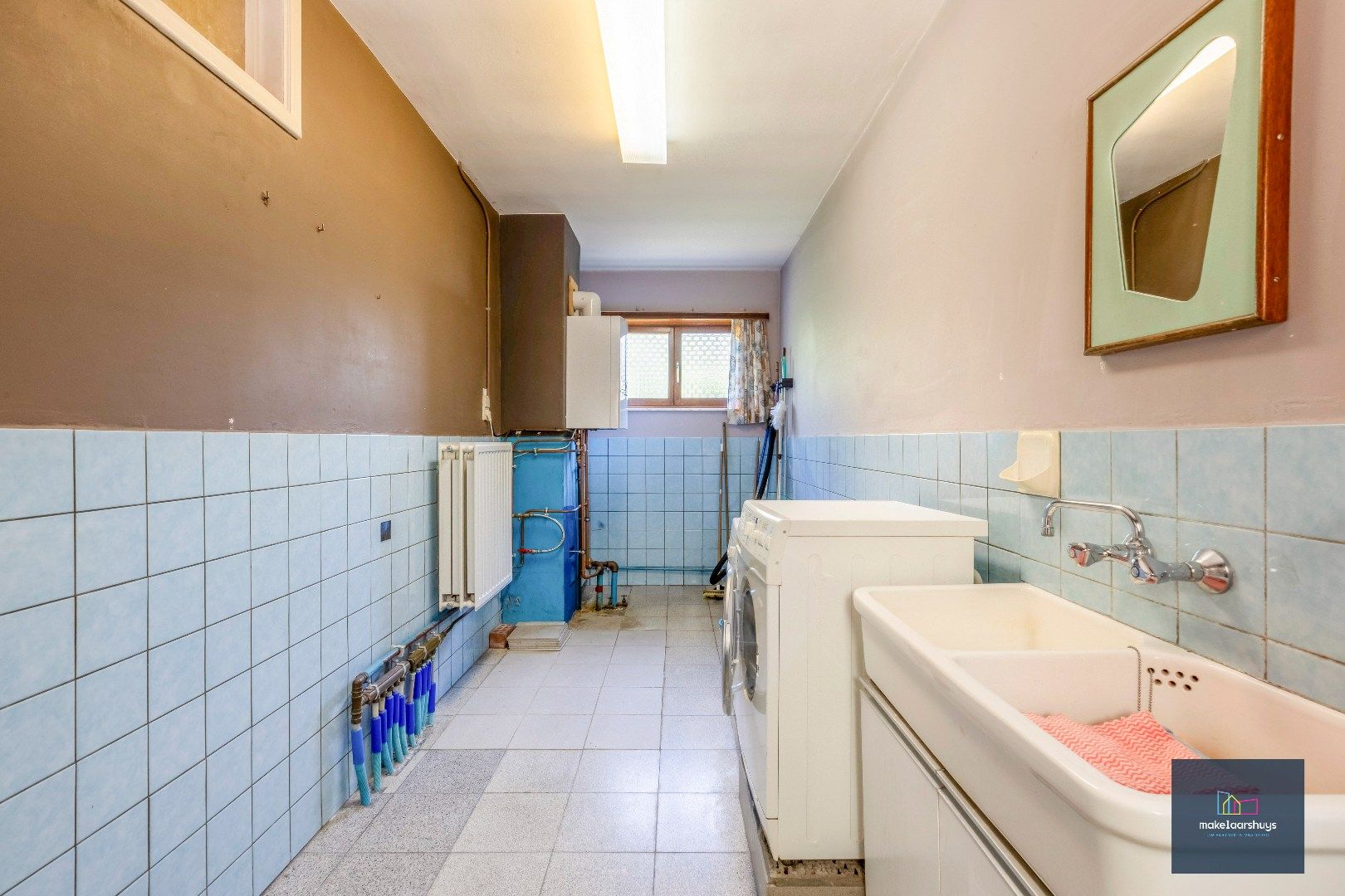 Rustig gelegen ruime bungalow met dubbele garage in Drongen foto 17