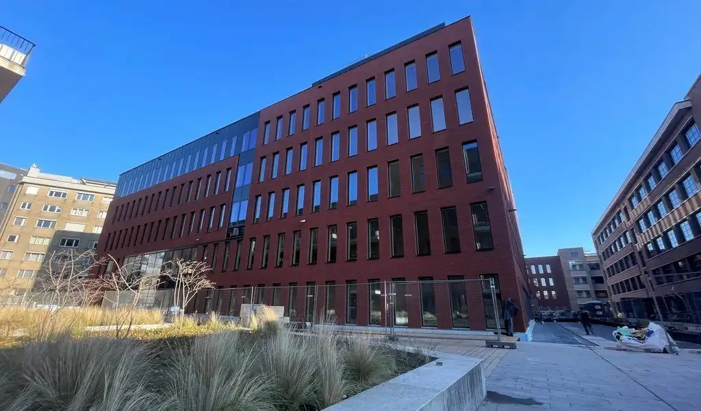 Zuidpoort Mechelen - nieuwbouw kantoren te huur aan station foto 20