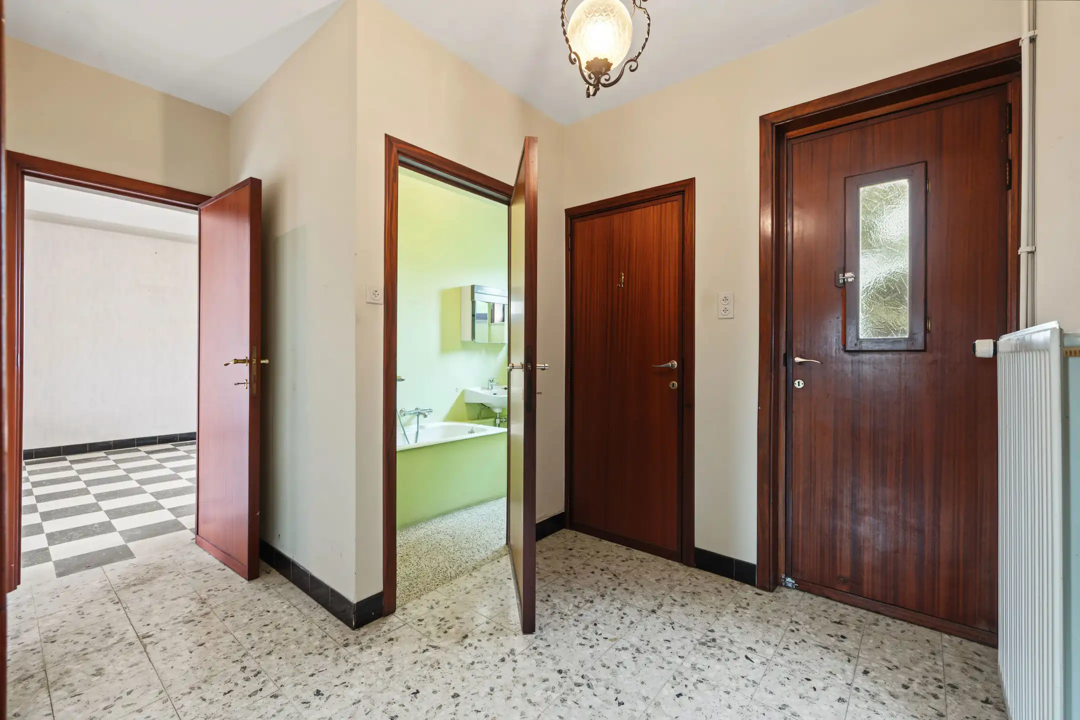 Karakterwoning met veel lichtinval op 70a foto 13