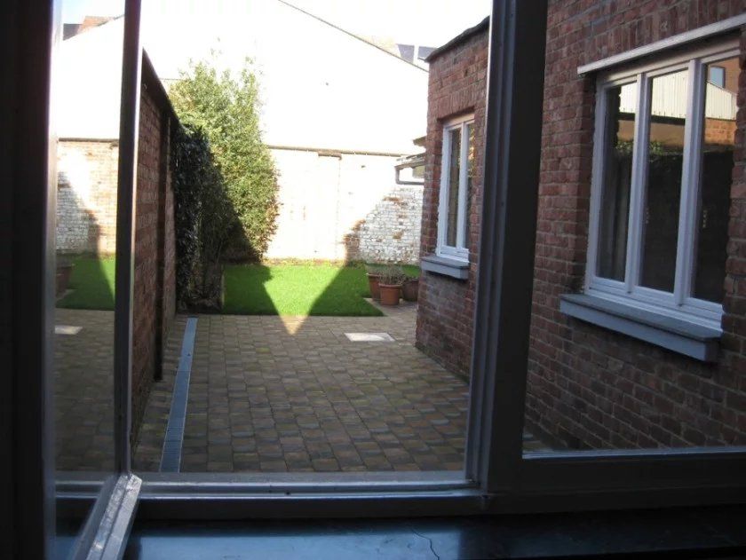 Degelijke eengezinswoning nabij centrum foto 8