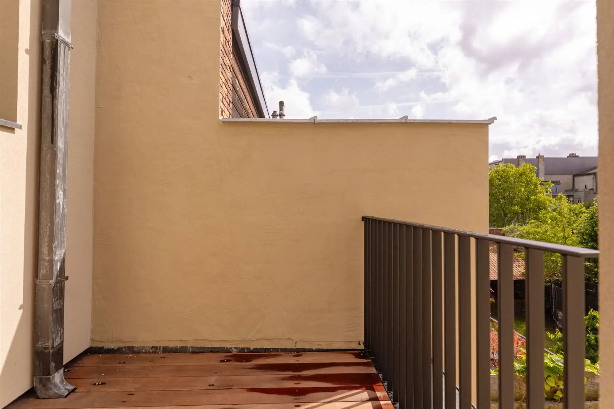 Energetisch gerenoveerd appartement met gezellig terras foto 14