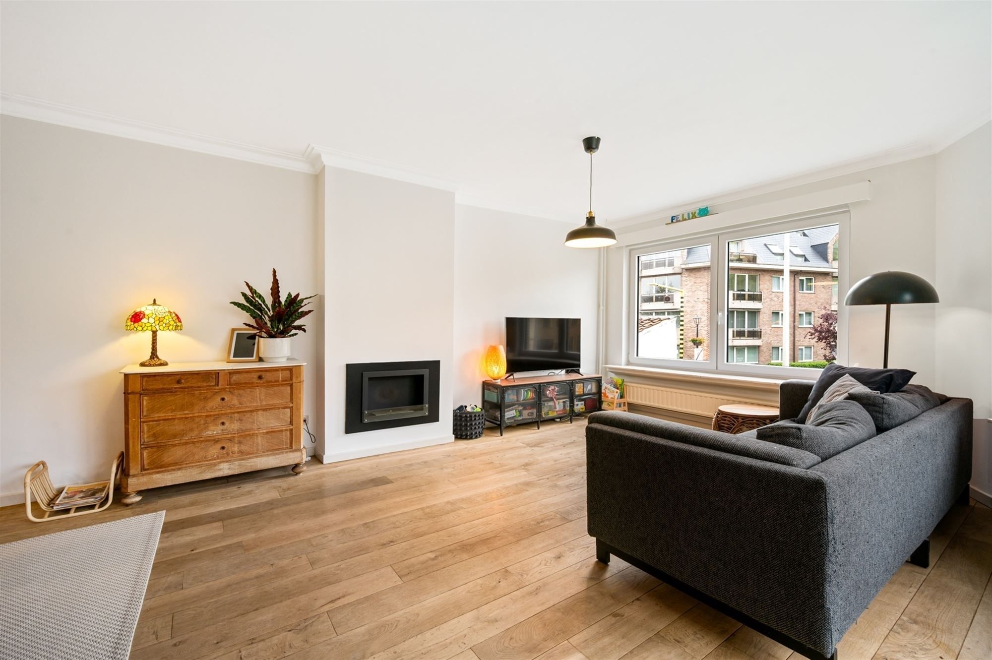 Instapklare woning te Koningshooikt met mogelijkheid tot 5 slaapkamers  foto 2