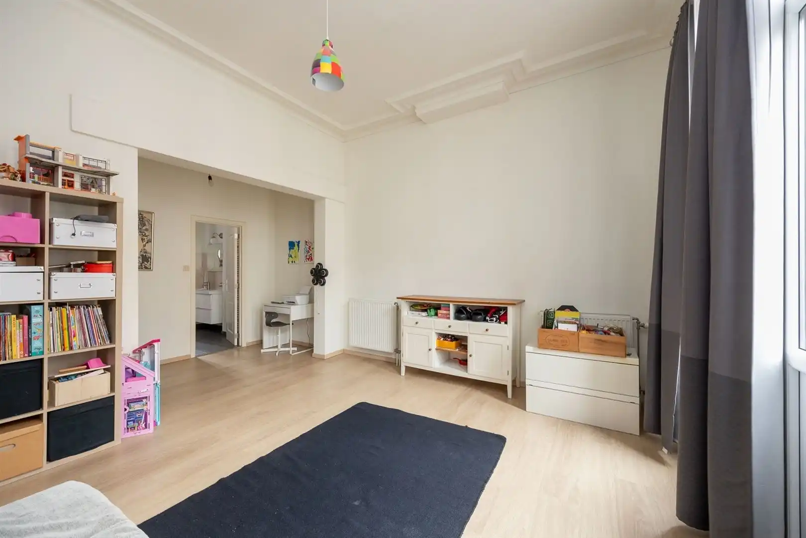 Karaktervolle herenwoning met zee aan ruimte foto 14