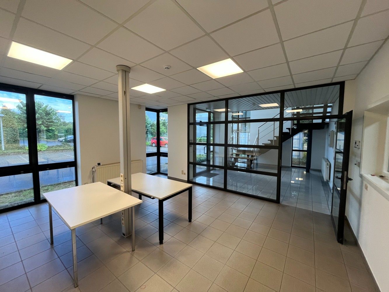 7012m² magazijn met luifel foto 17