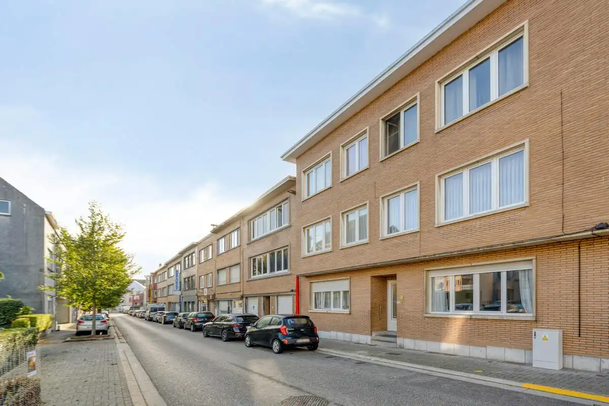 Gezellig gelijkvloers appartement met privéterras te Strombeek-Bever foto 2