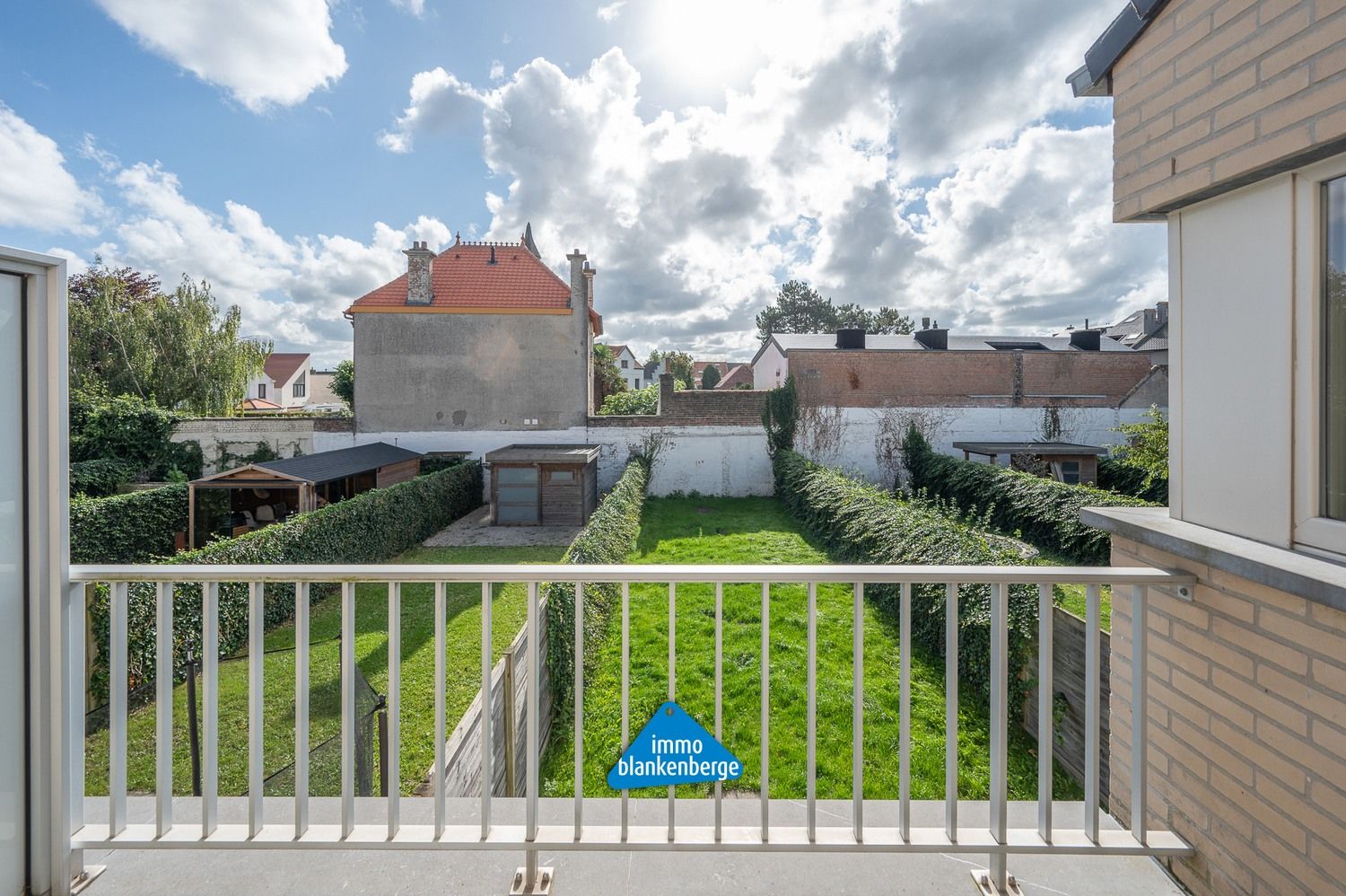 Ruime Bel-etage met 3 Slaapkamers en Zuidgerichte Tuin foto 9