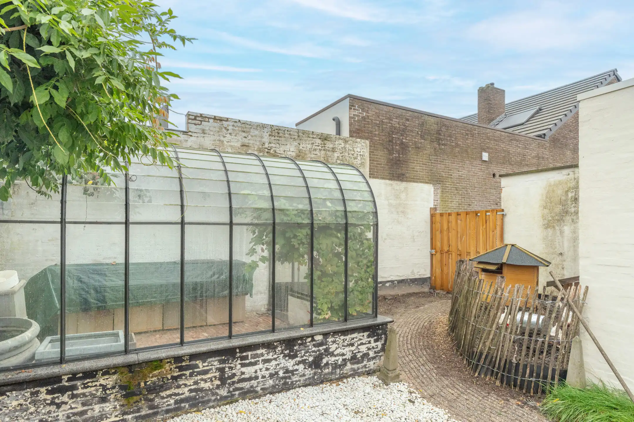 Instapklare woning op rustige locatie met vele mogelijkheden foto 41