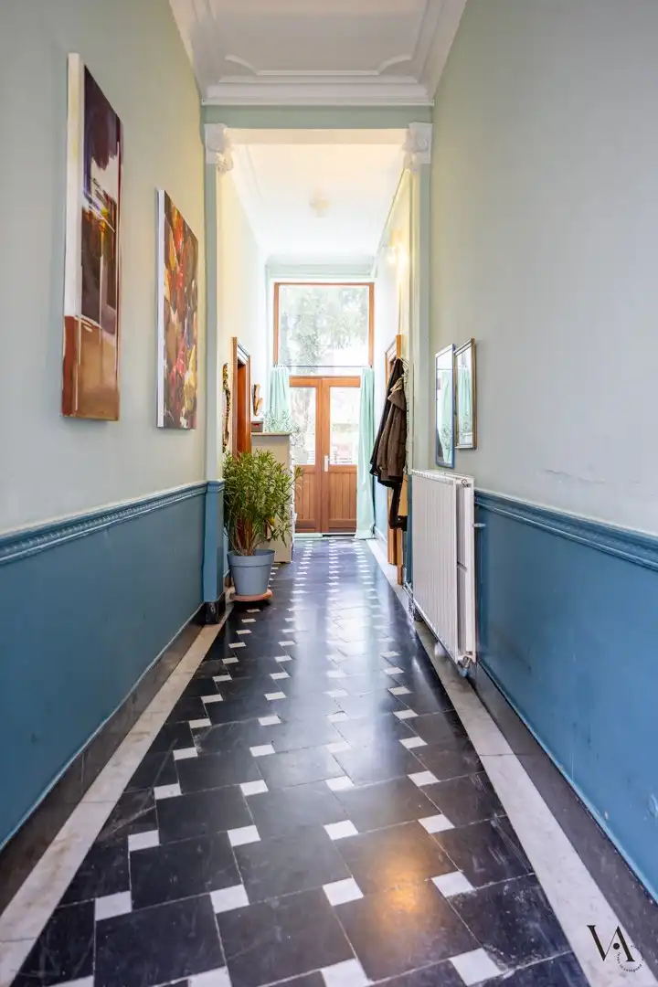 Karaktervol herenhuis met uitzonderlijk grote stadstuin in centrum Leuven foto 4