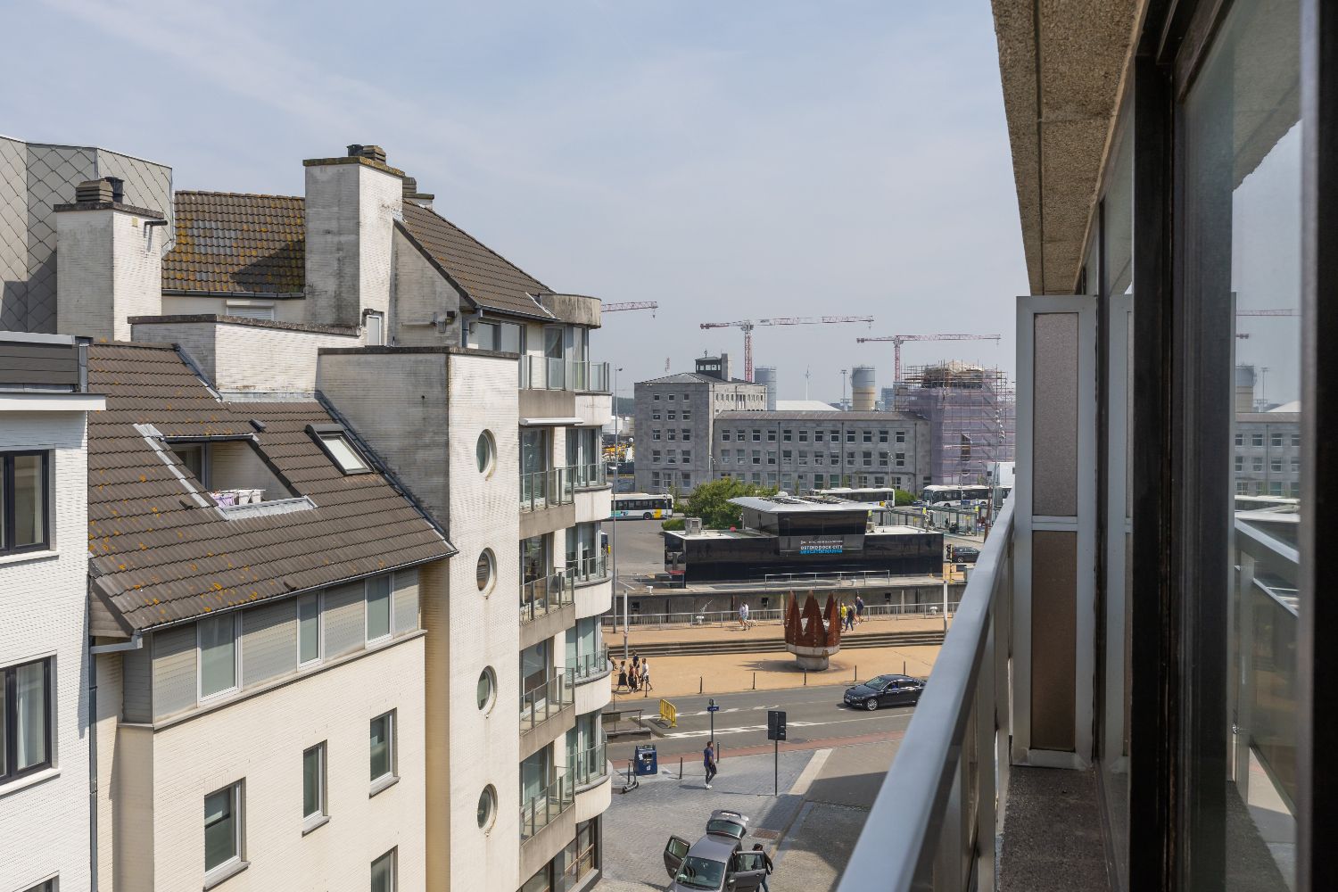 Twee slaapkamer appartement vlakbij de Visserskaai foto 6