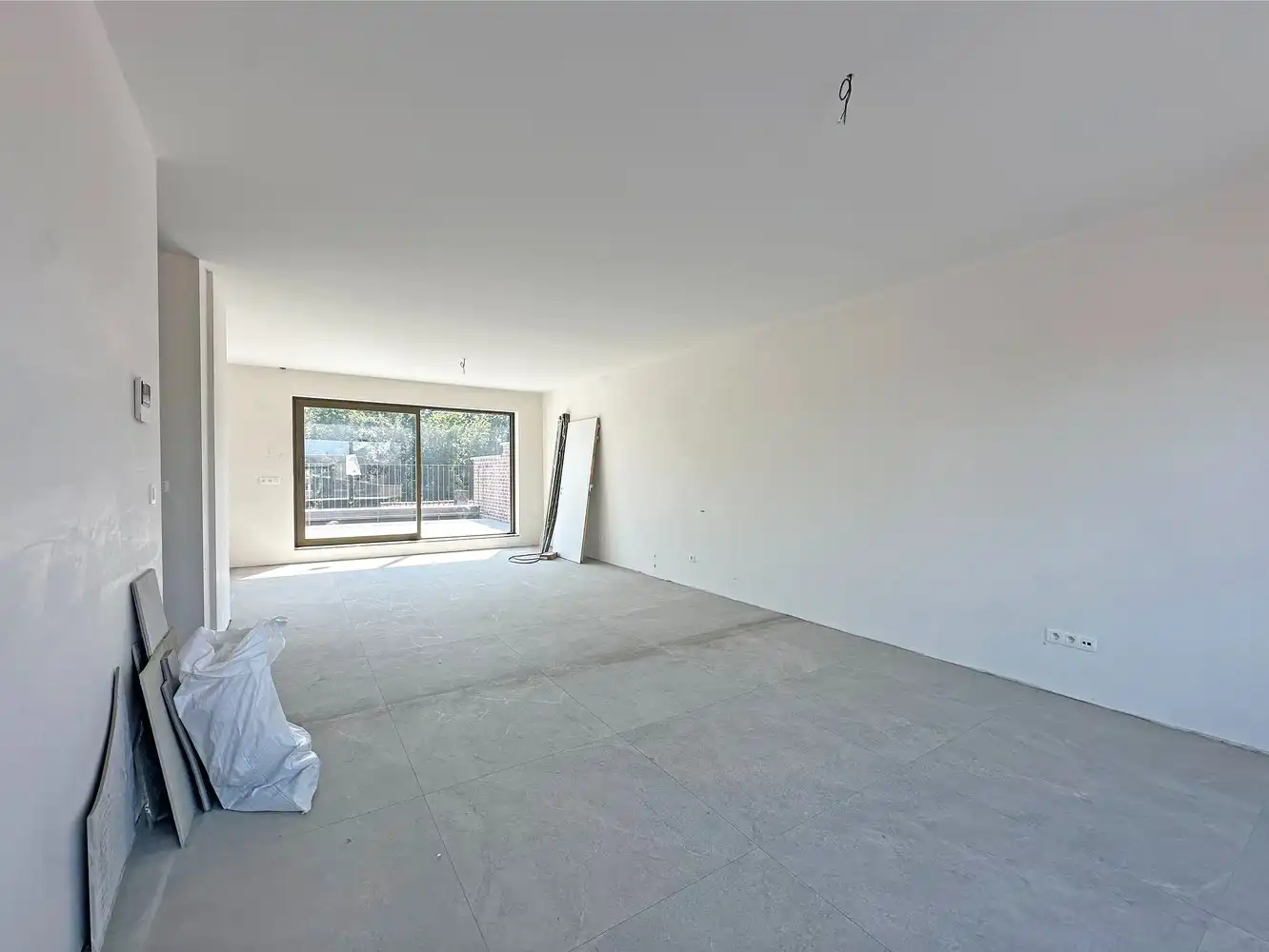 Prachtig nieuwbouwdakappartement met 2 zeer grote terrassen (22 m² + 25 m²) met zicht op Rivierenhof foto 5
