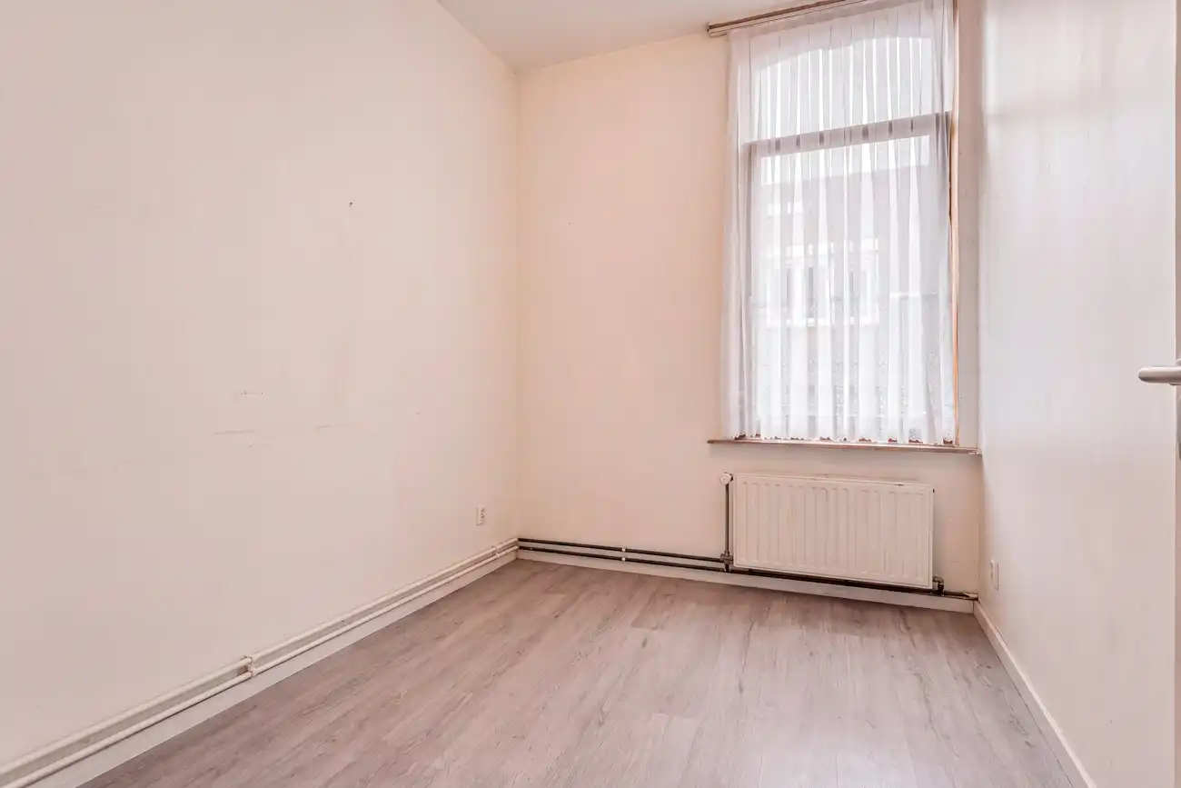 Ruime gesloten woning op een toplocatie in Sint-Amandsberg en nabij het centrum van Gent! foto 16