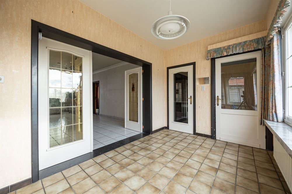 Te renoveren woning foto 9