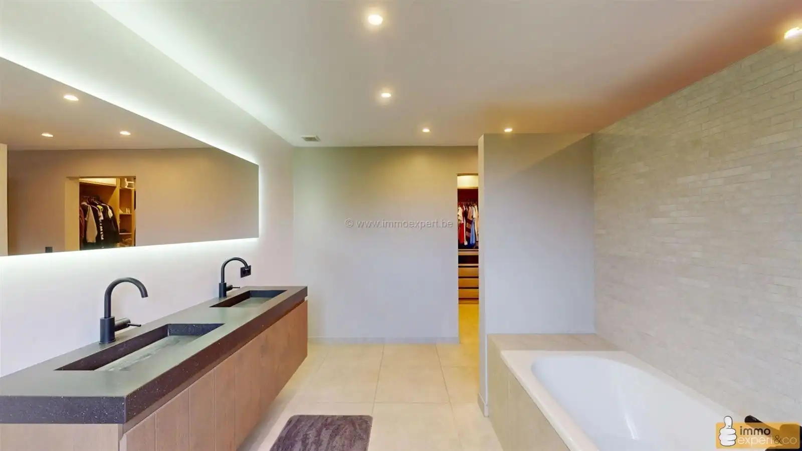 WAMBEEK: Recente, energiezuinige woning met 3 slaapkamers. foto 18