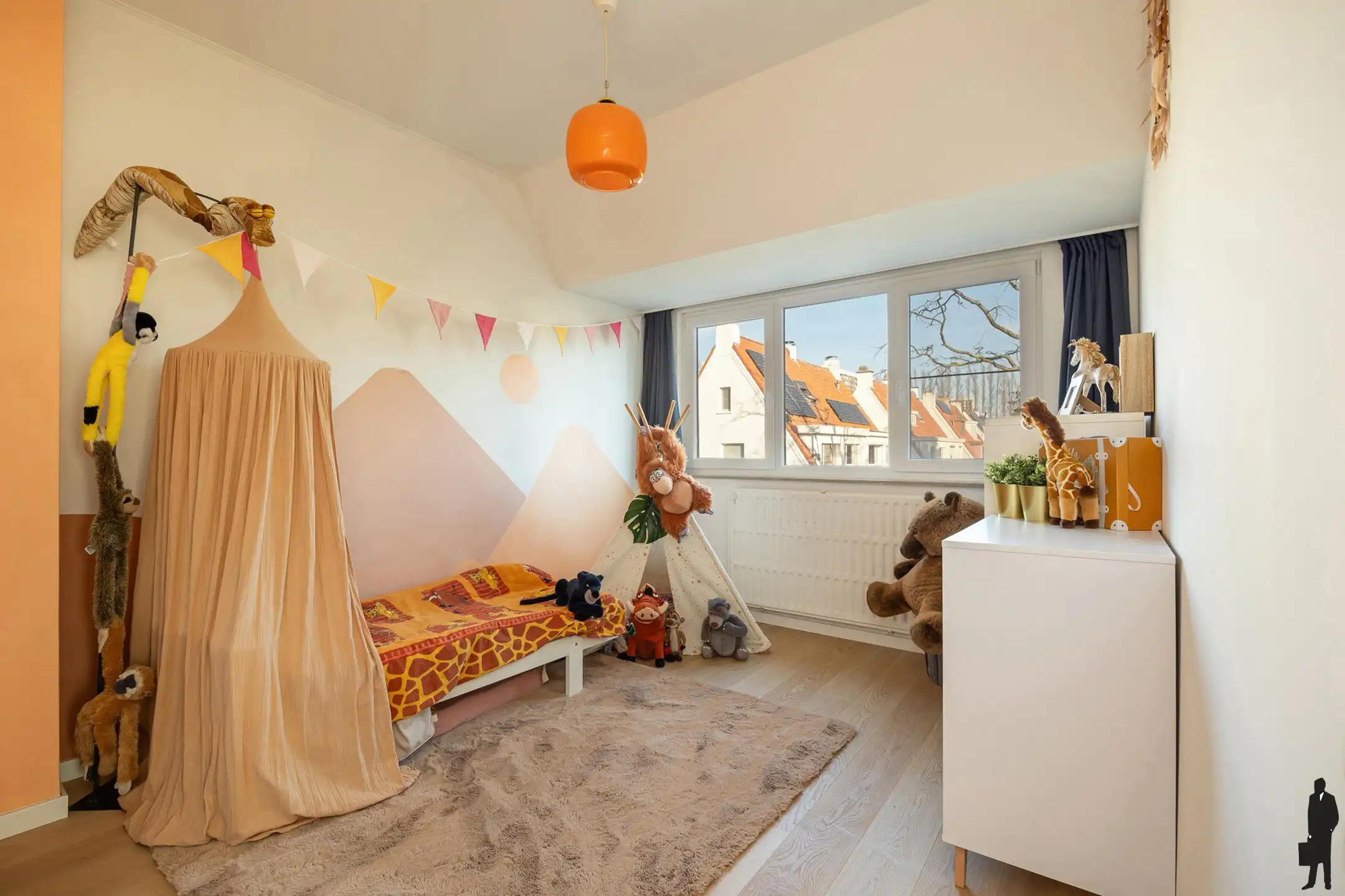 &nbsp;Charmante gezinswoning met tuin & garage in rustige omgeving foto 14