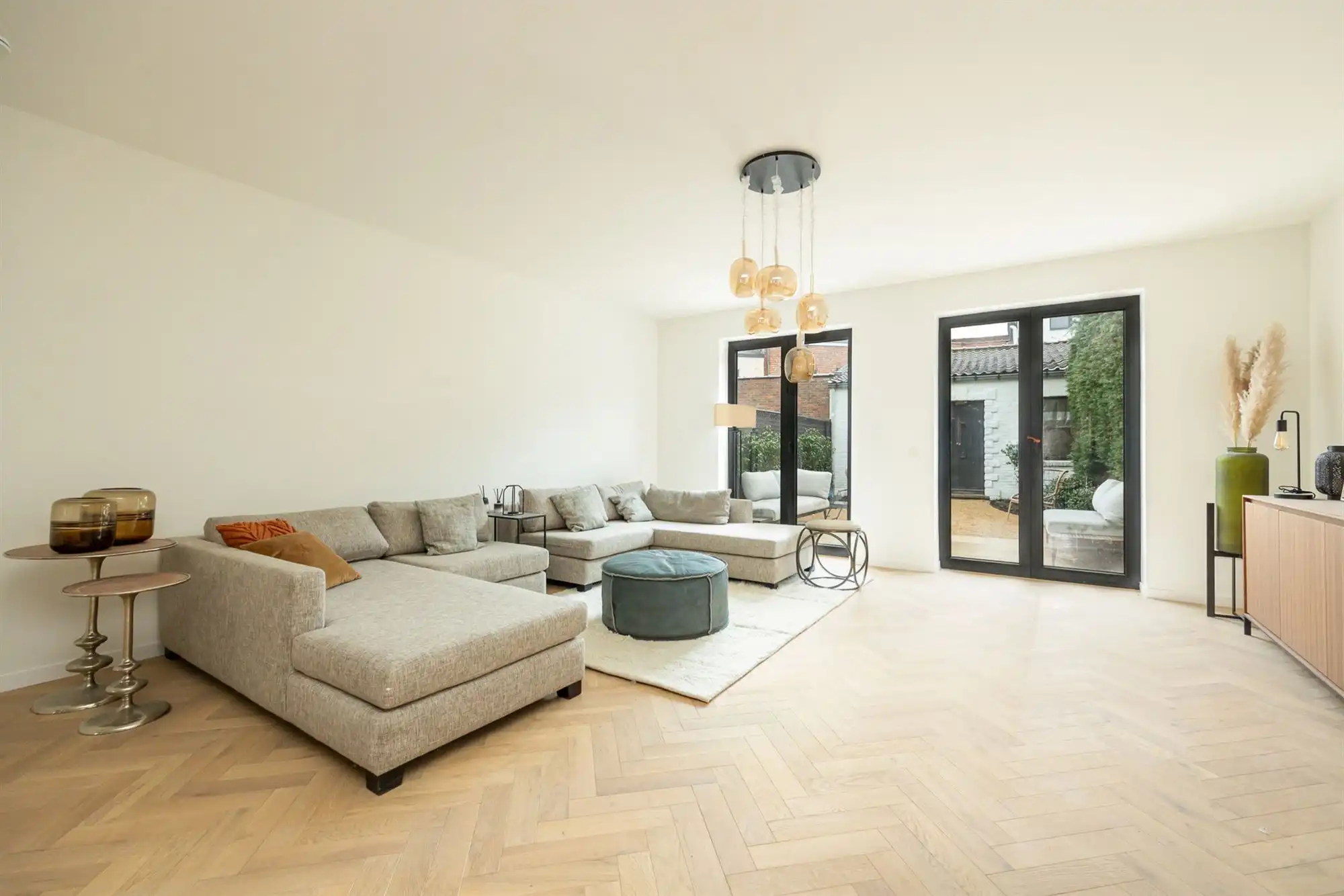 Nieuwbouwwoning met vier slaapkamers en tuin foto 5