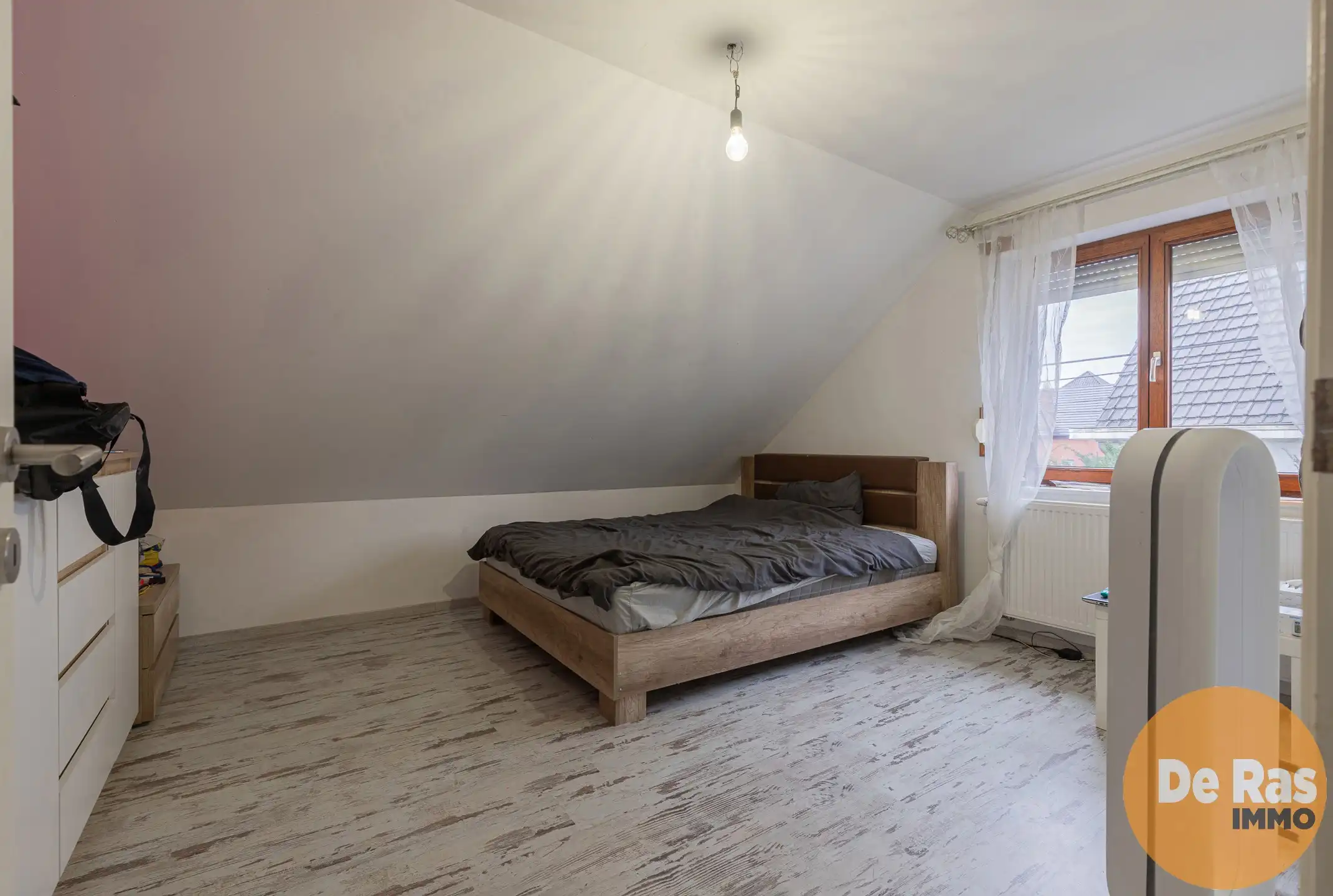 ERPE MERE Charmante woning met tuin en garage aan stadsrand foto 14