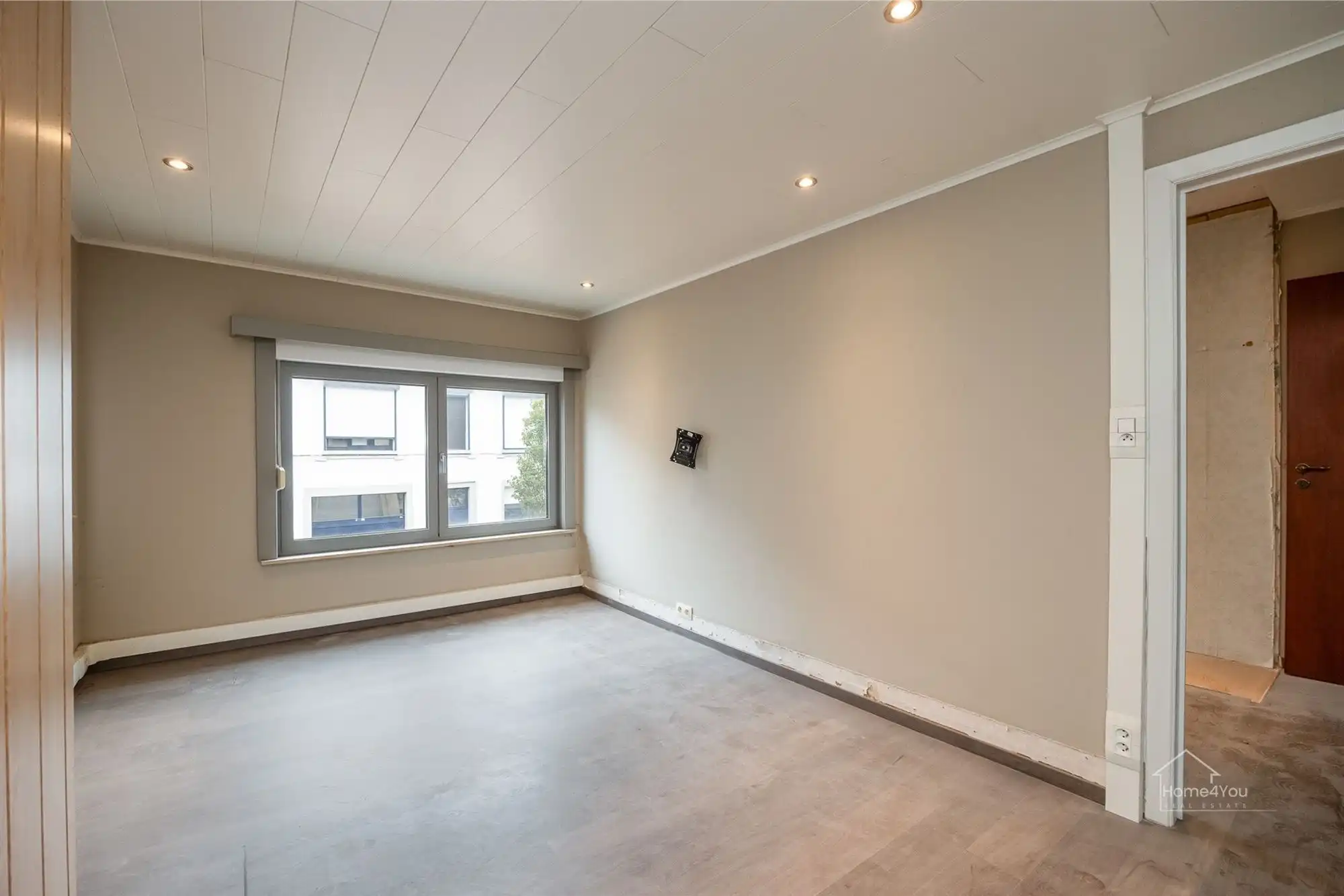 Te Renoveren Rijwoning - 2/3 slaapkamers + zolder foto 21