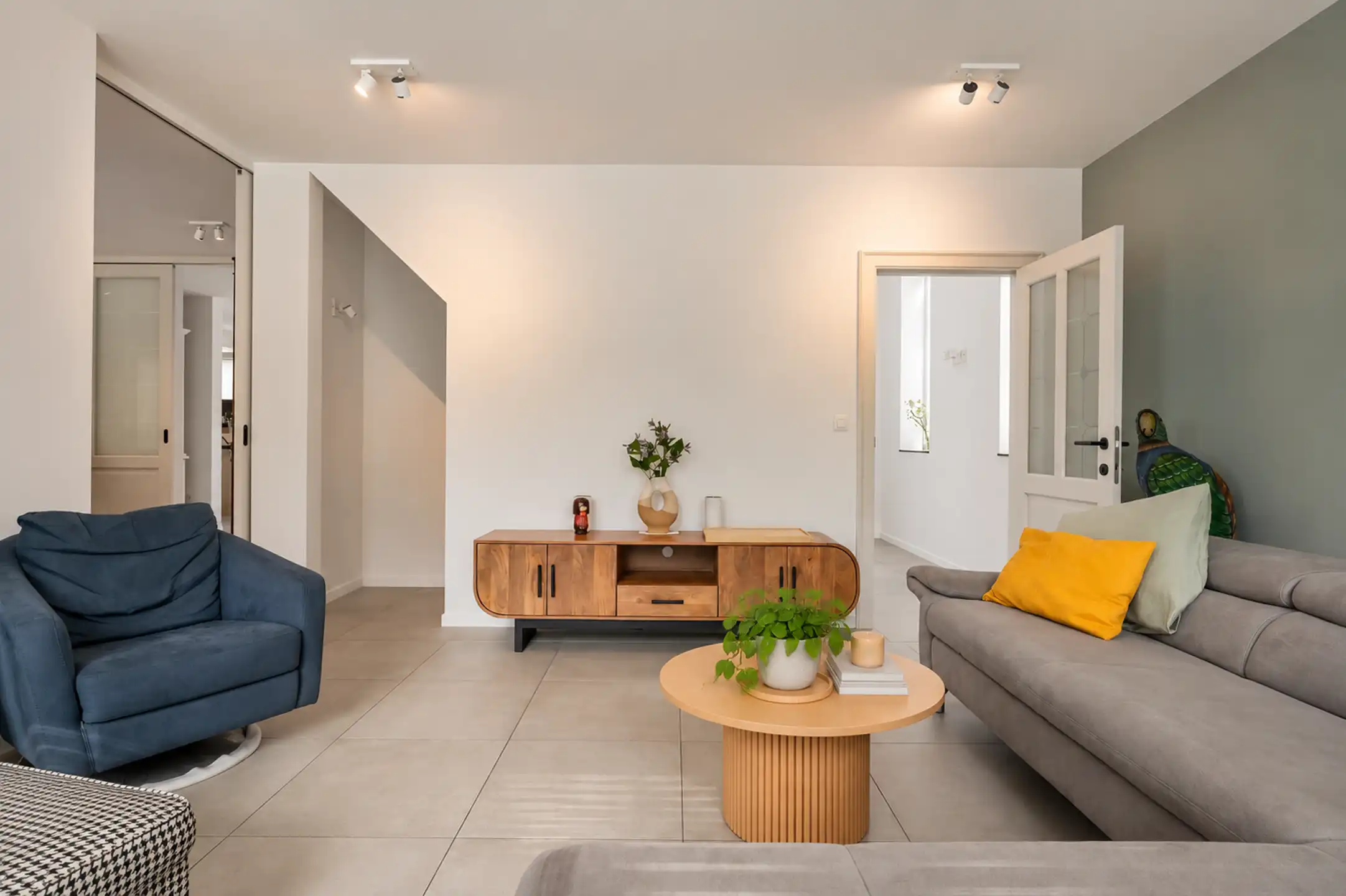 Moderne EPC A-villa op toplocatie nabij scholen en station, met prachtige tuin en privacy foto 8