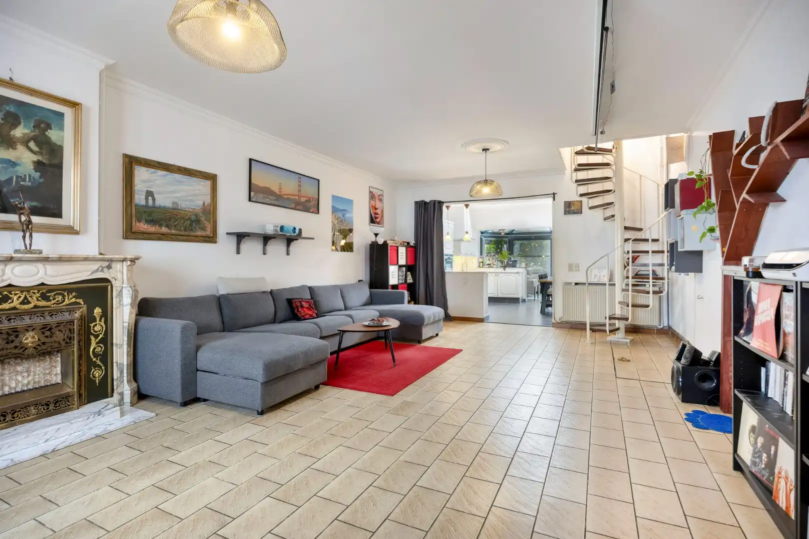 Woning met 3 ruime slaapkamers, bureau, tuin , kelder en zolder in Kessel-Lo! - EPC 198 kWh/m² - bewoonbare opp. 233 m² foto 3