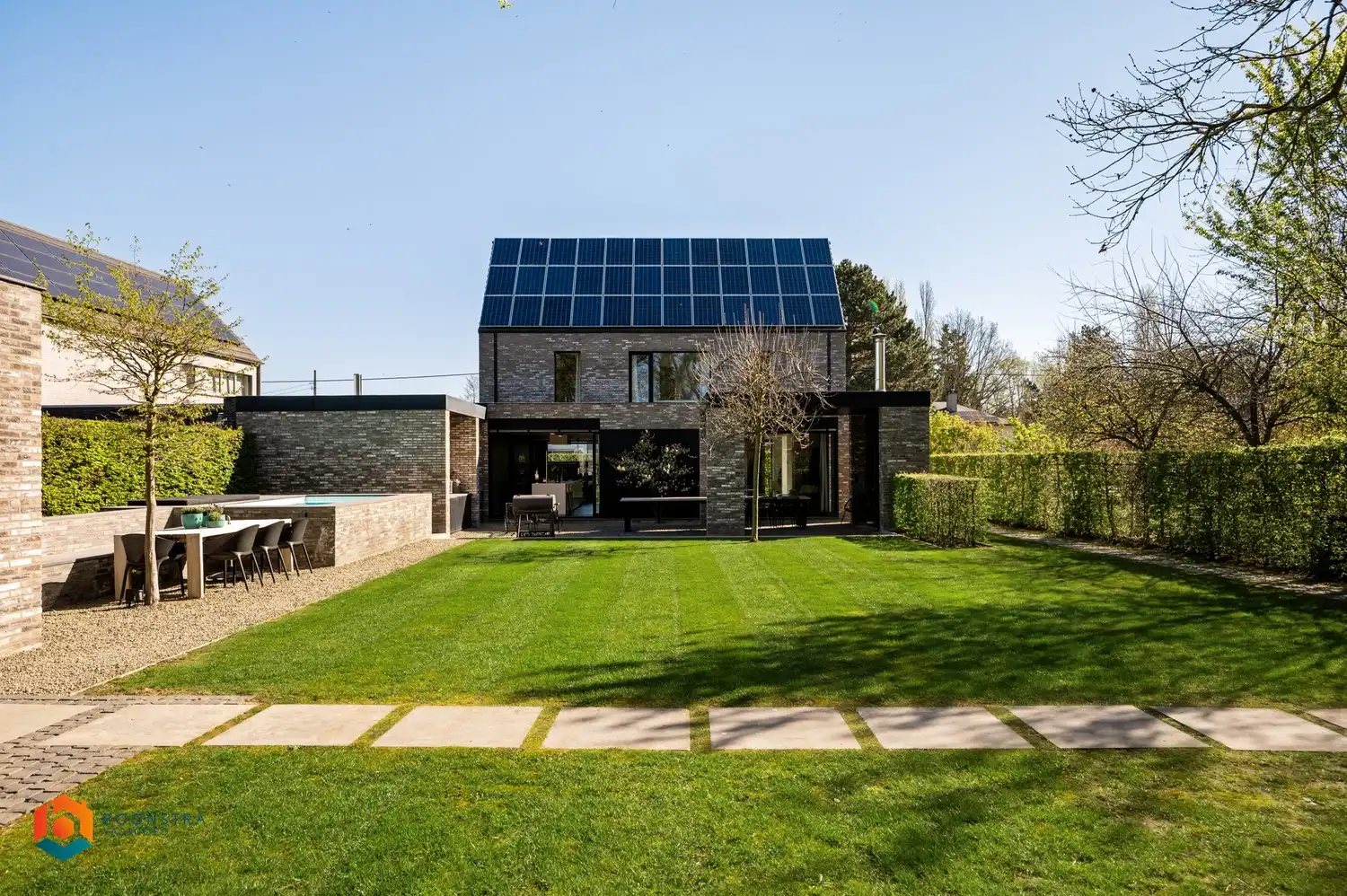 Energiezuinige villa met zwembad, wellness en praktijkruimte op een perceel van 998 m² te Putte foto 3