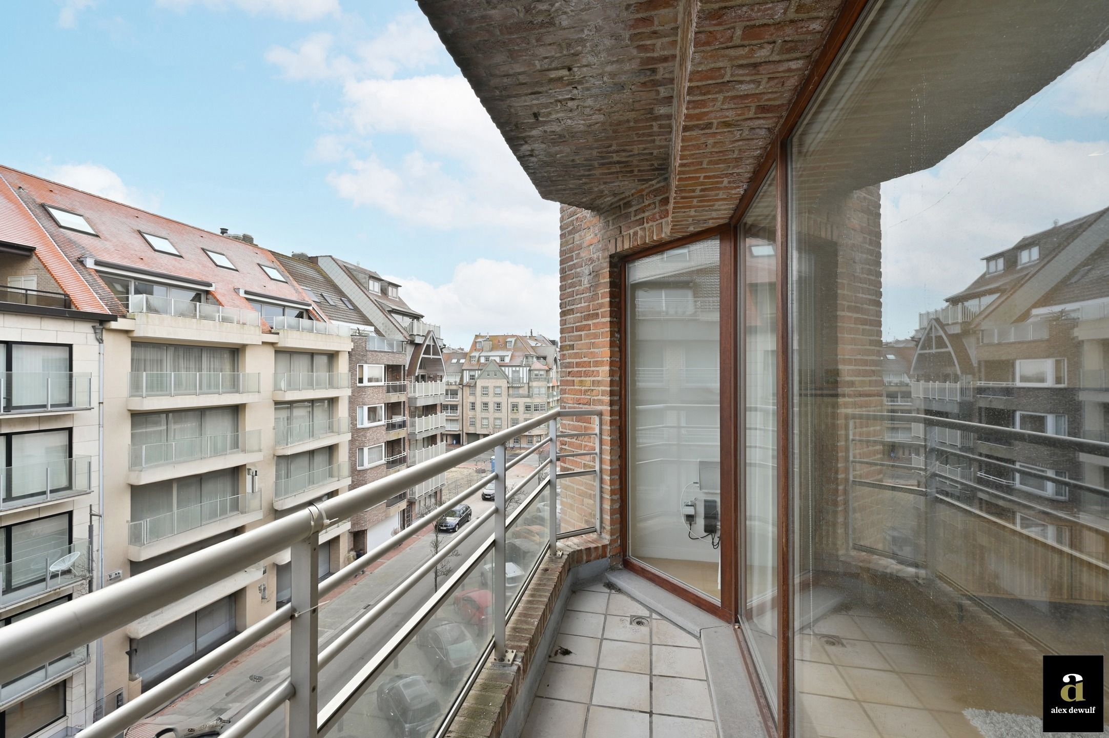 Zeer verzorgd appartement op topligging vlak bij het Rubensplein [Koningslaan,  Knokke]. foto 9