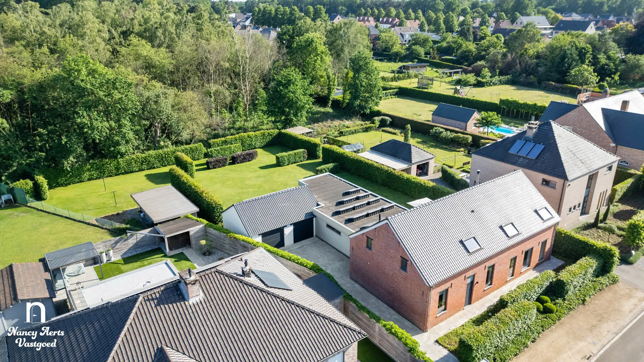 Exclusief pand met authentieke charme en moderne afwerking foto 31