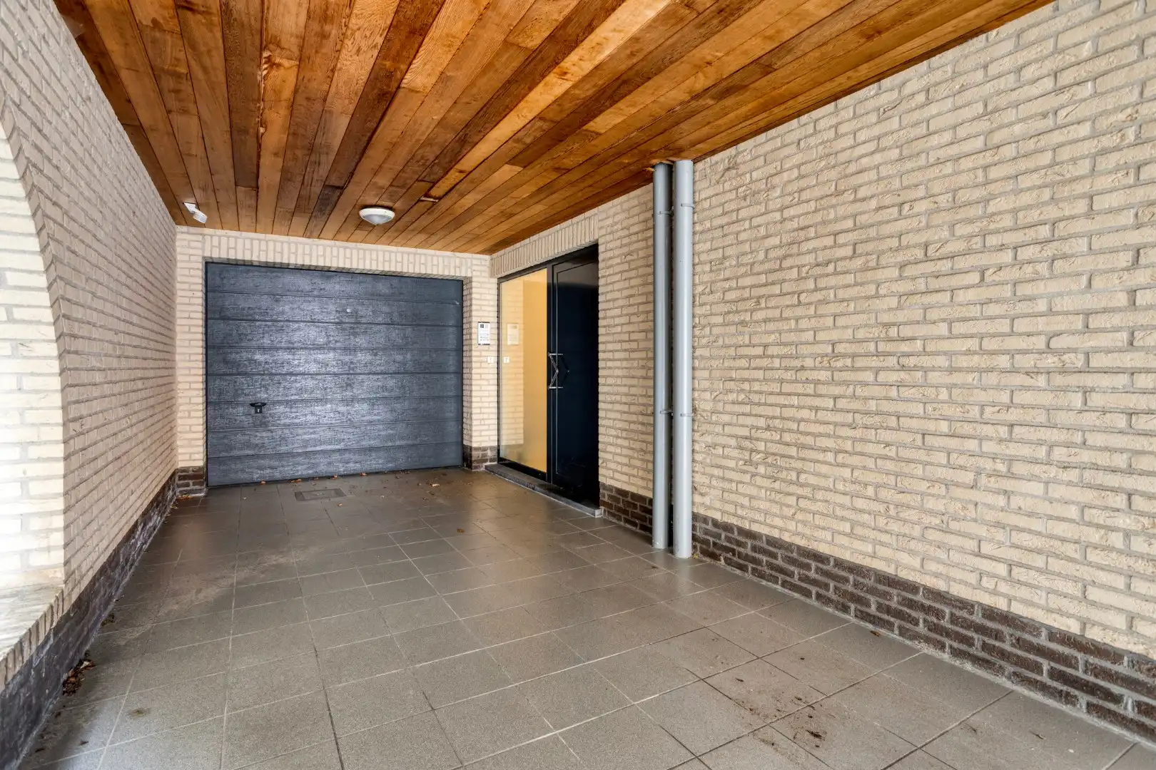 Opbrengsteigendom met 3 instapklare appartementen in oud Knokke foto 5