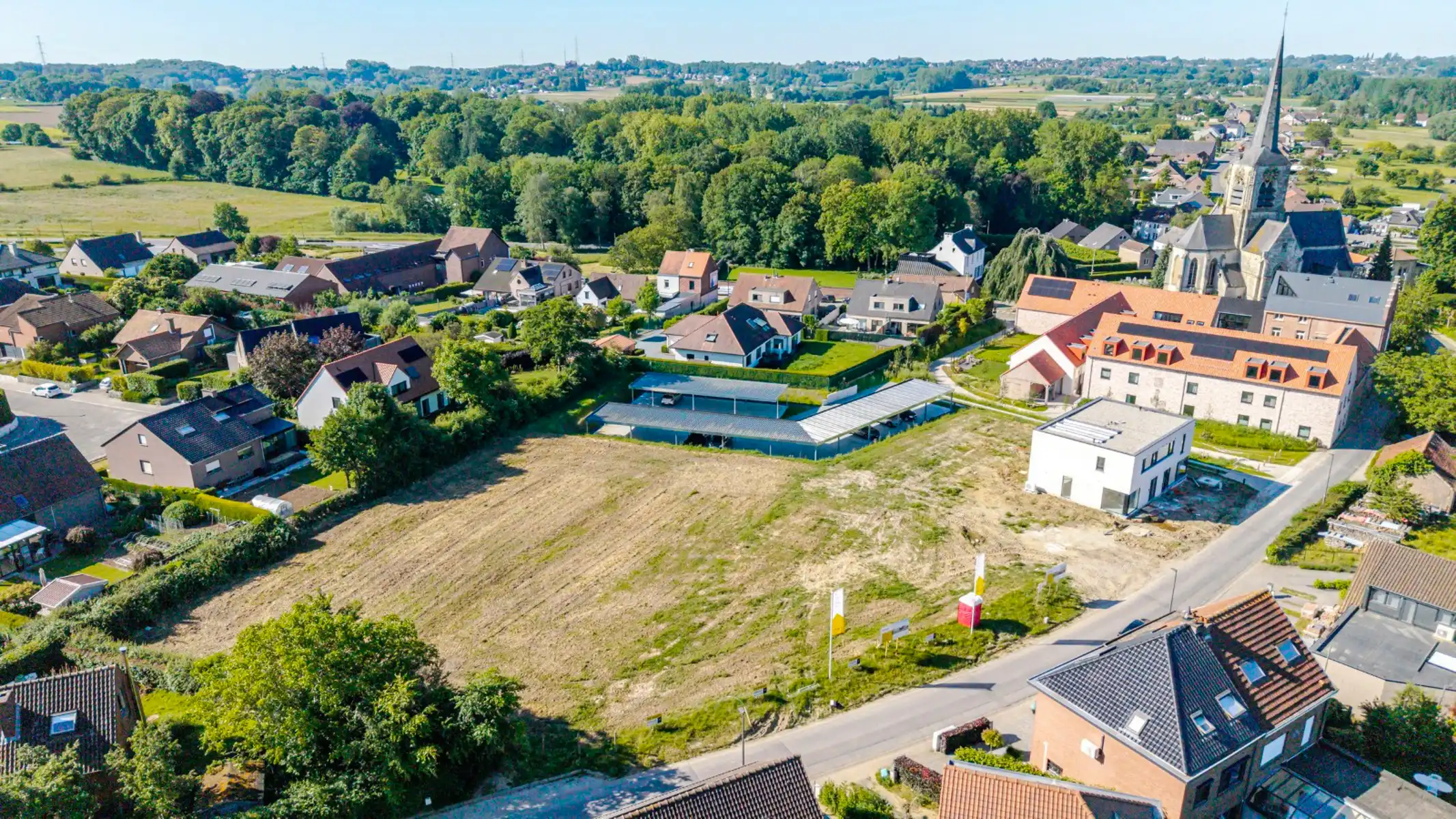 Moderne nieuwbouwwoning foto 6