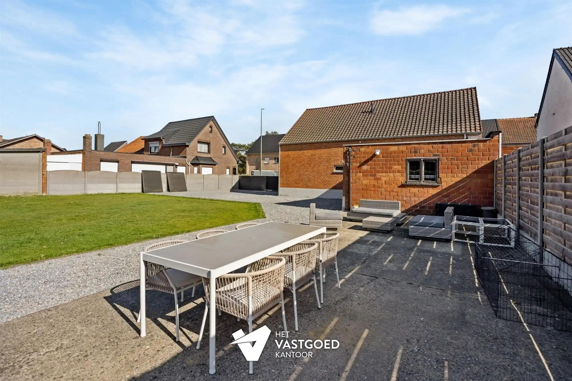 RECENT GERENOVEERDE WONING MET 3 SLAAPKAMERS OP PERCEEL VAN 7A 85CA OP CENTRALE LIGGING TE BERINGEN  foto 24