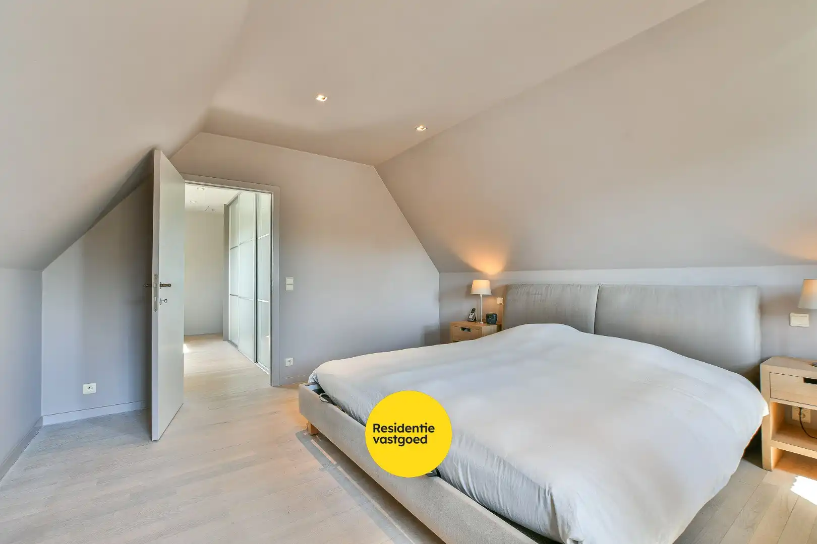 Prachtige villa in rustige woonwijk te De Haan - Klemskerke te koop! foto 16