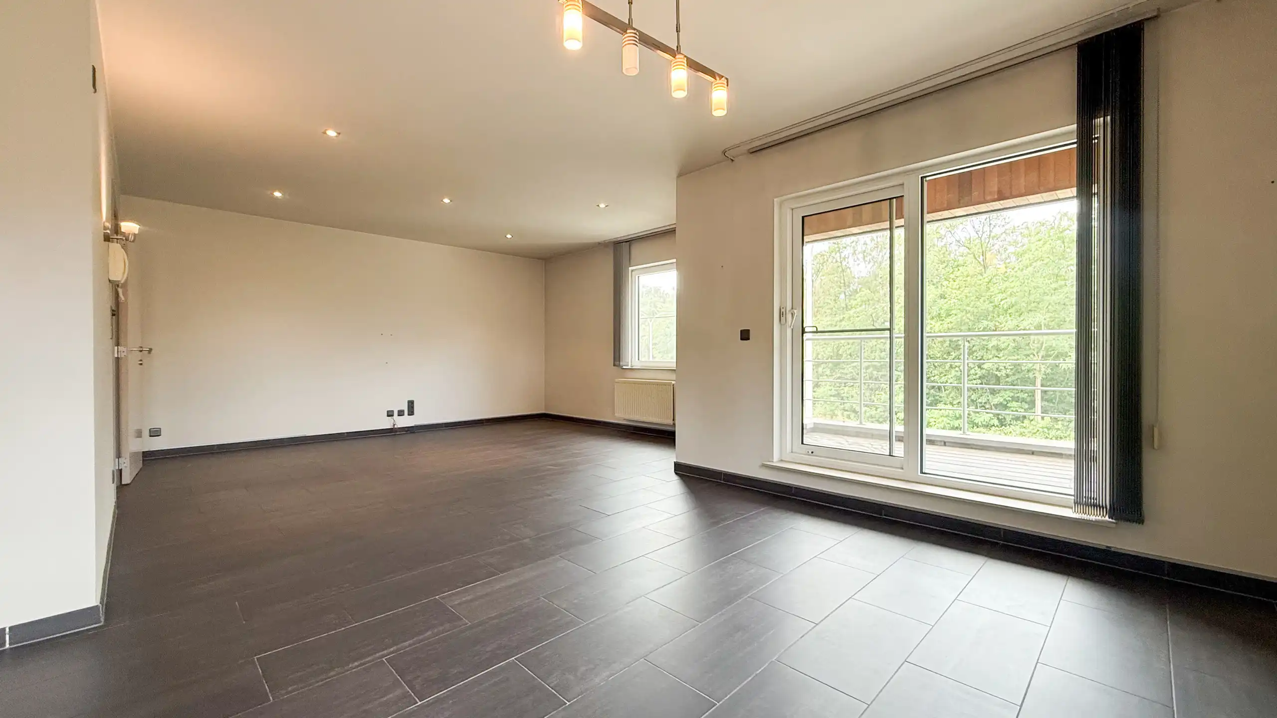 Duplexappartement met 3 slpks, terras en groene omgeving! foto 6