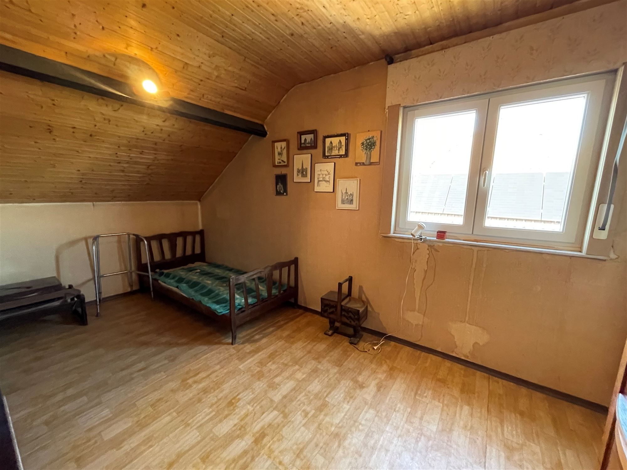 Half open woonhuis foto 12