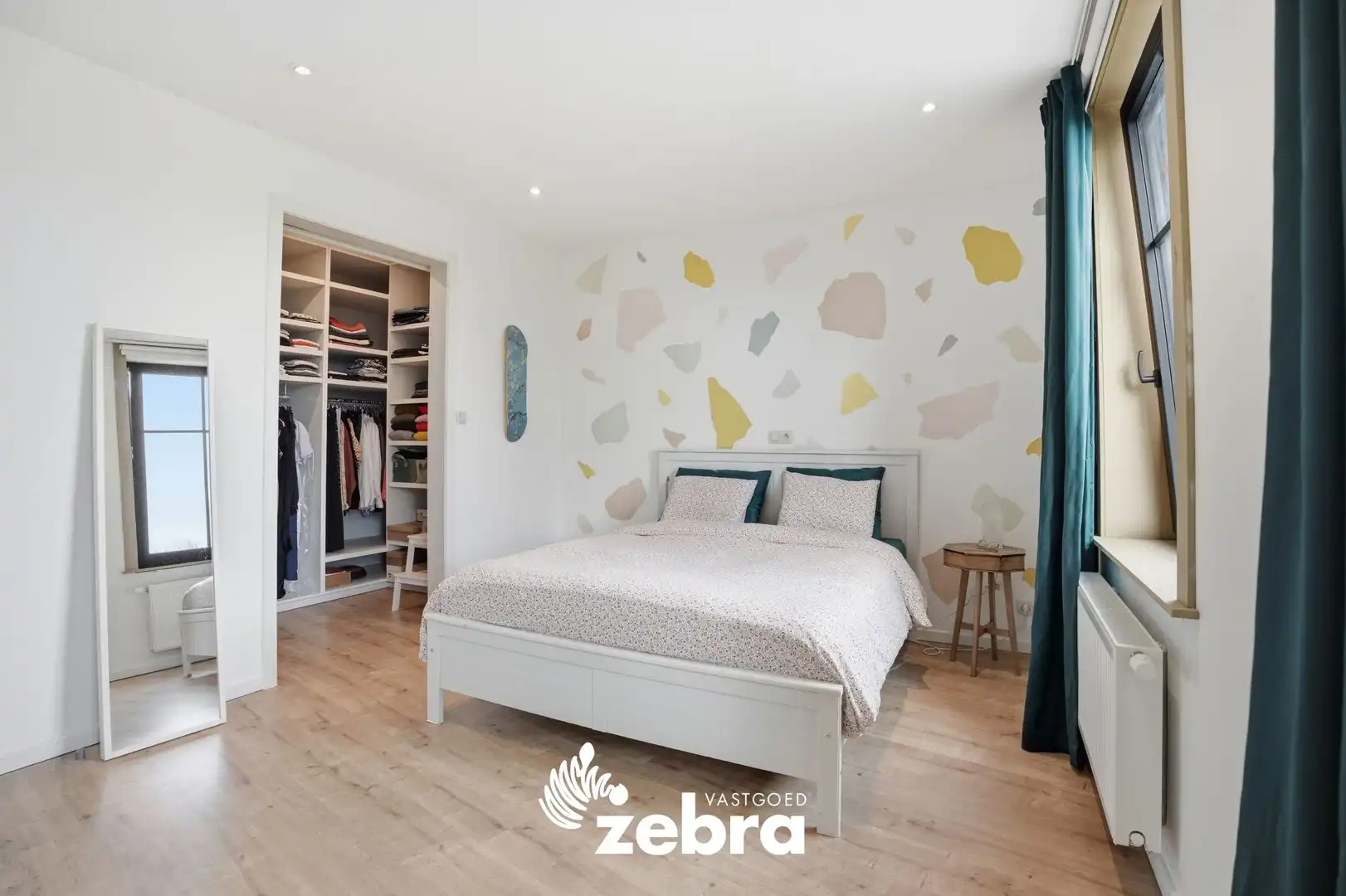 Instapklare, ruime gezinswoning met 4 slaapkamers, tuin en hoogwaardige afwerking in het hart van Alveringem! foto 31