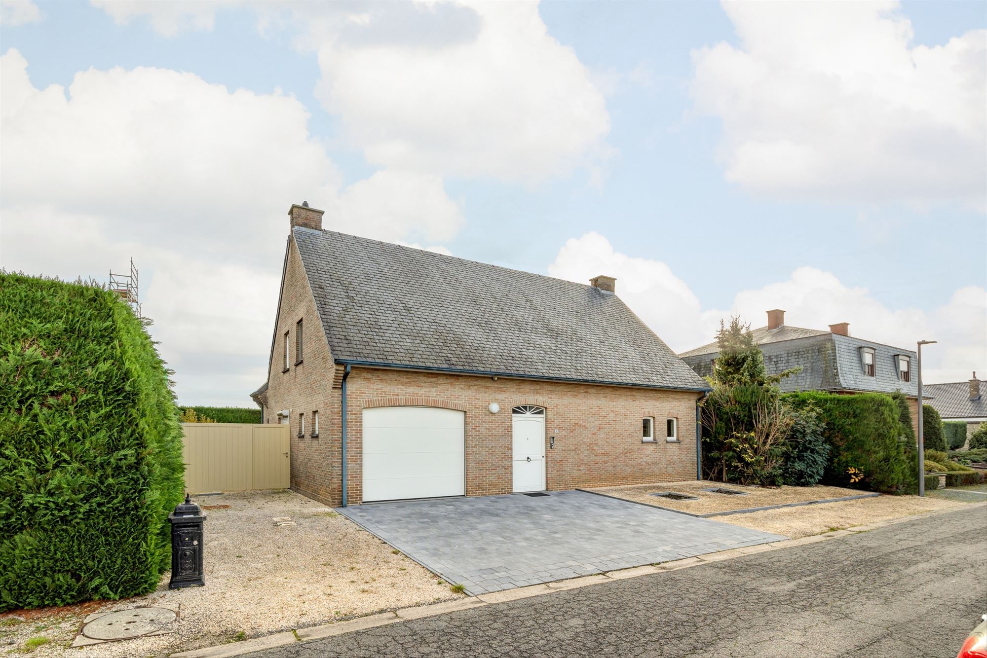 Hoofdfoto van de publicatie: Huis