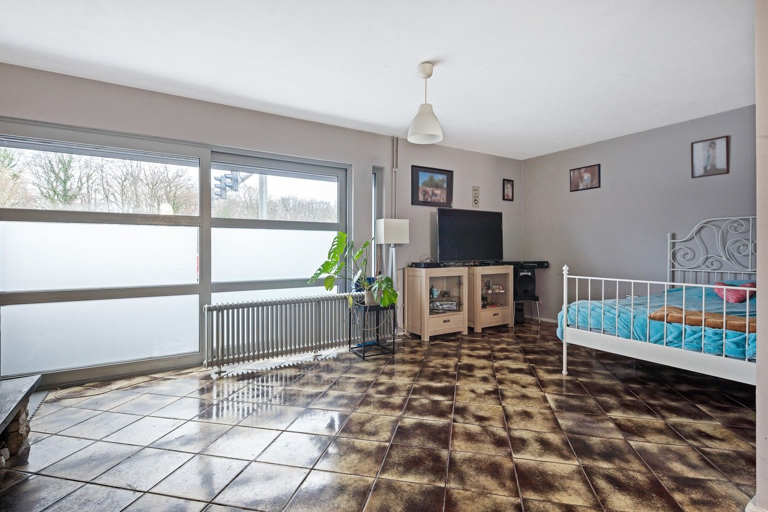 Ruime bel-etage woning met 4 grote slaapkamers te Wommelgem. foto 4