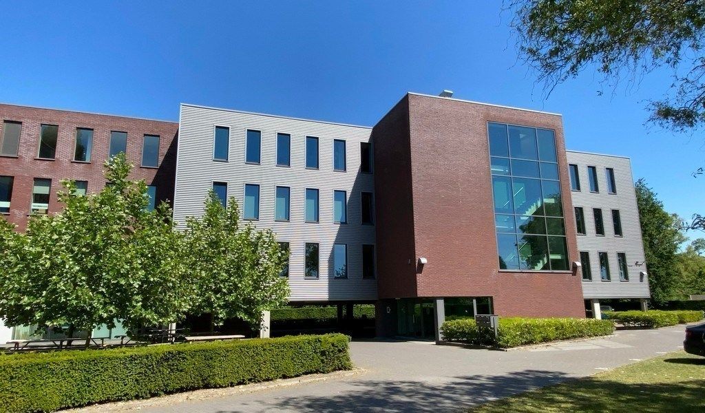 Instapklare kantoorruimte te huur vlakbij afrit E17 in Zele foto 1