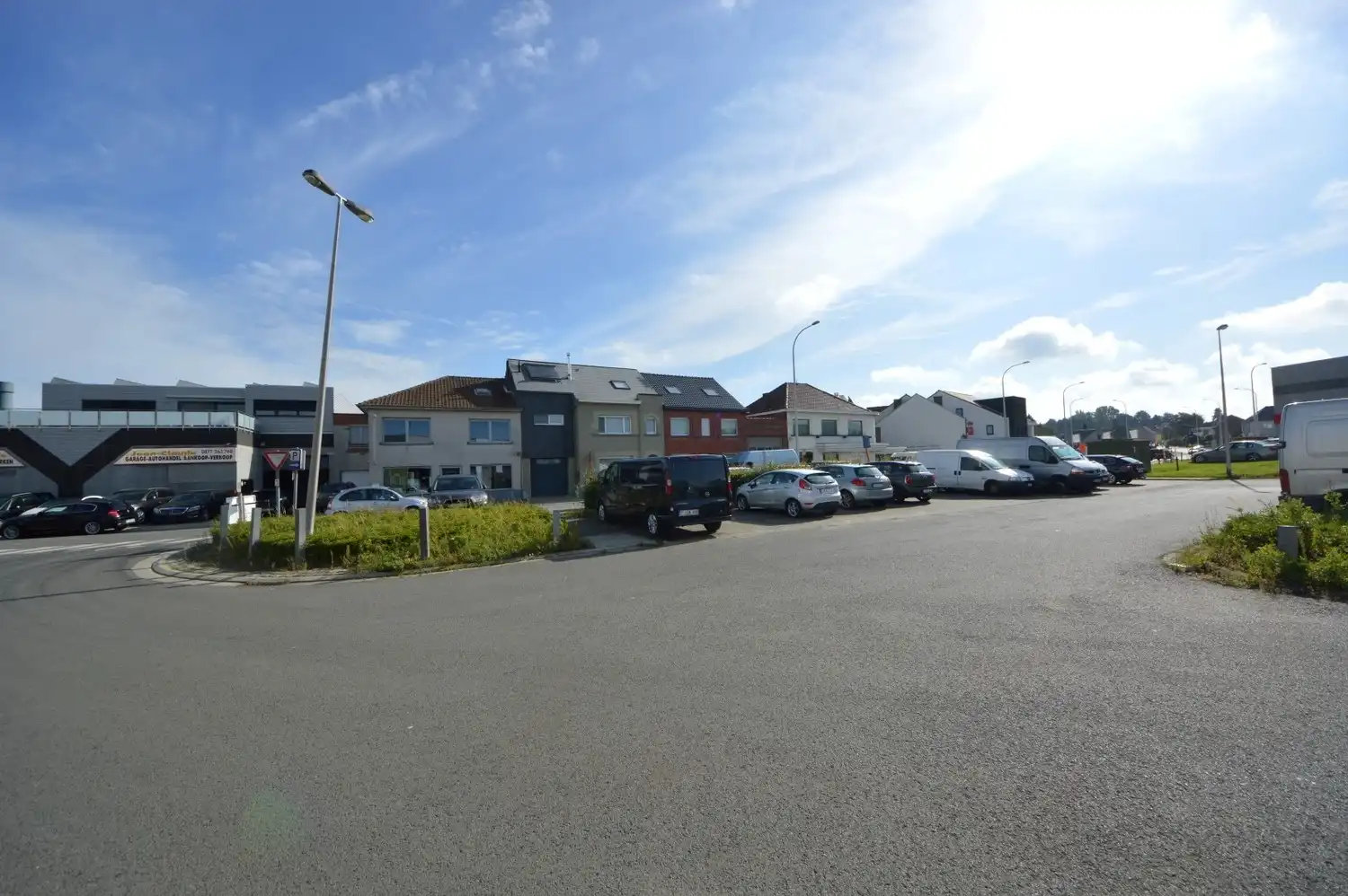 COMPLEET INSTAPKLAAR MAGAZIJN MET BUREEL 400 M2 EN PARKING foto 4