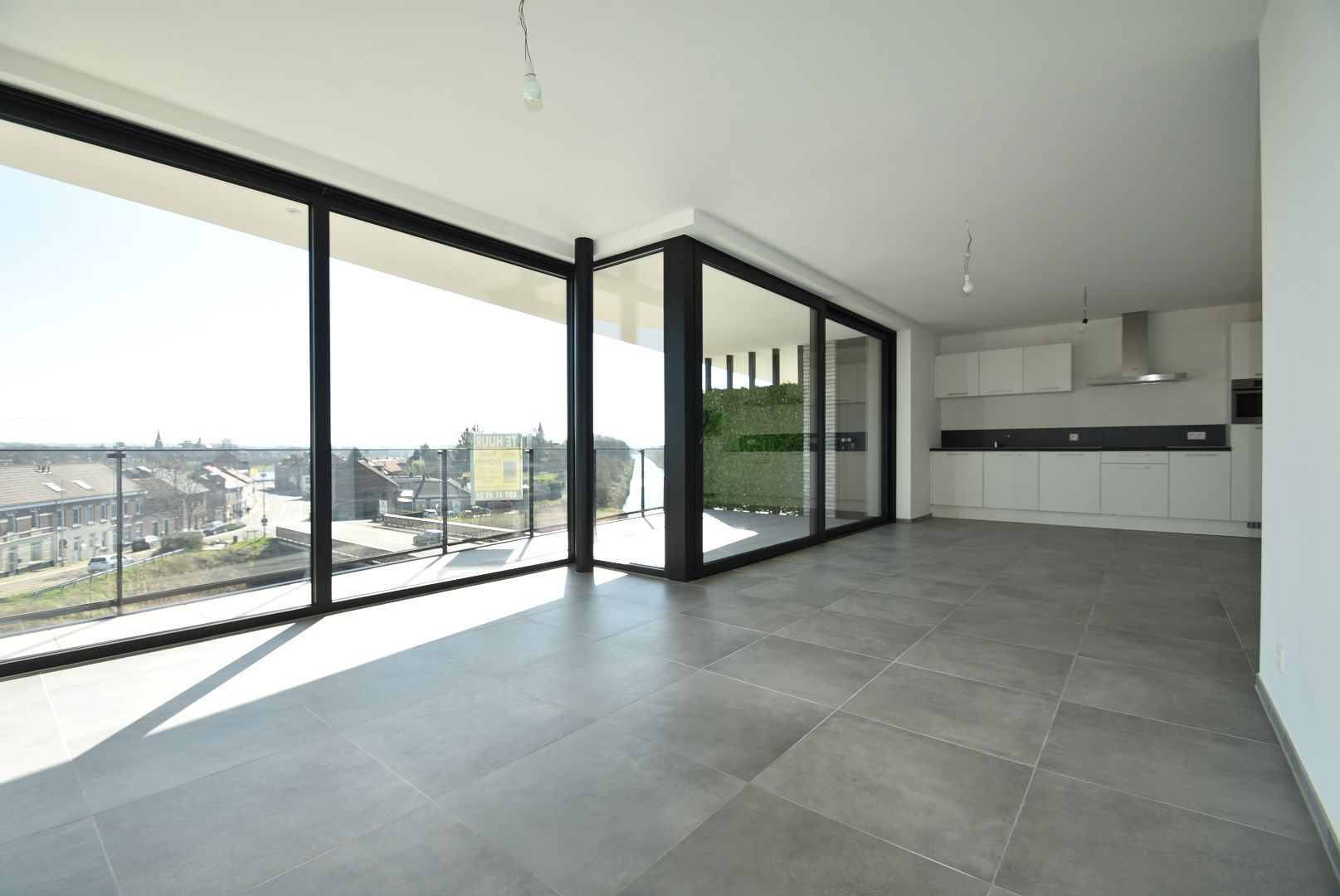 Stijlvol appartement op de tweede verdieping met prachtig uitzicht op het kanaal foto 7