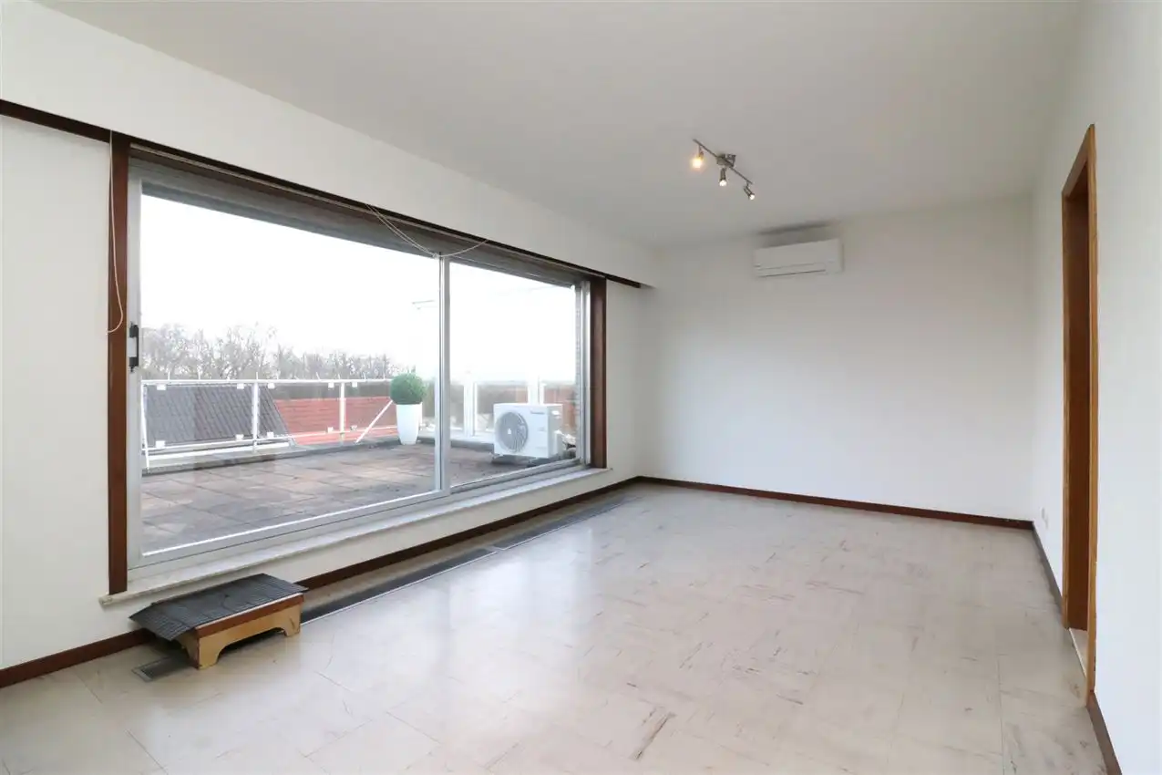 Prachtig en centraal gelegen studio in verzorgde residentie, met autostaanplaats foto 32